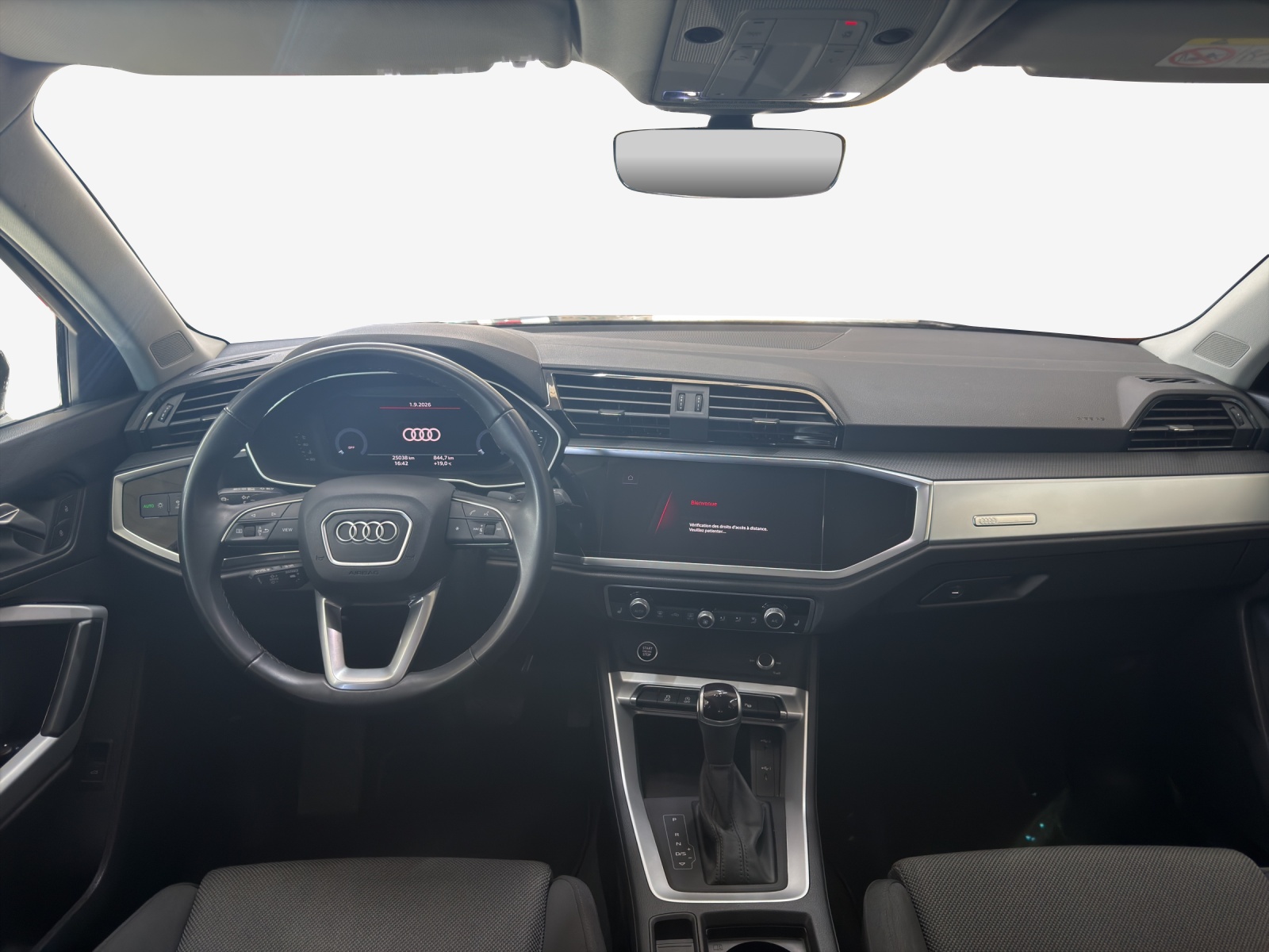 AUDI Q3 Sportback 35 TFSI Attraction S-tronic-image-8