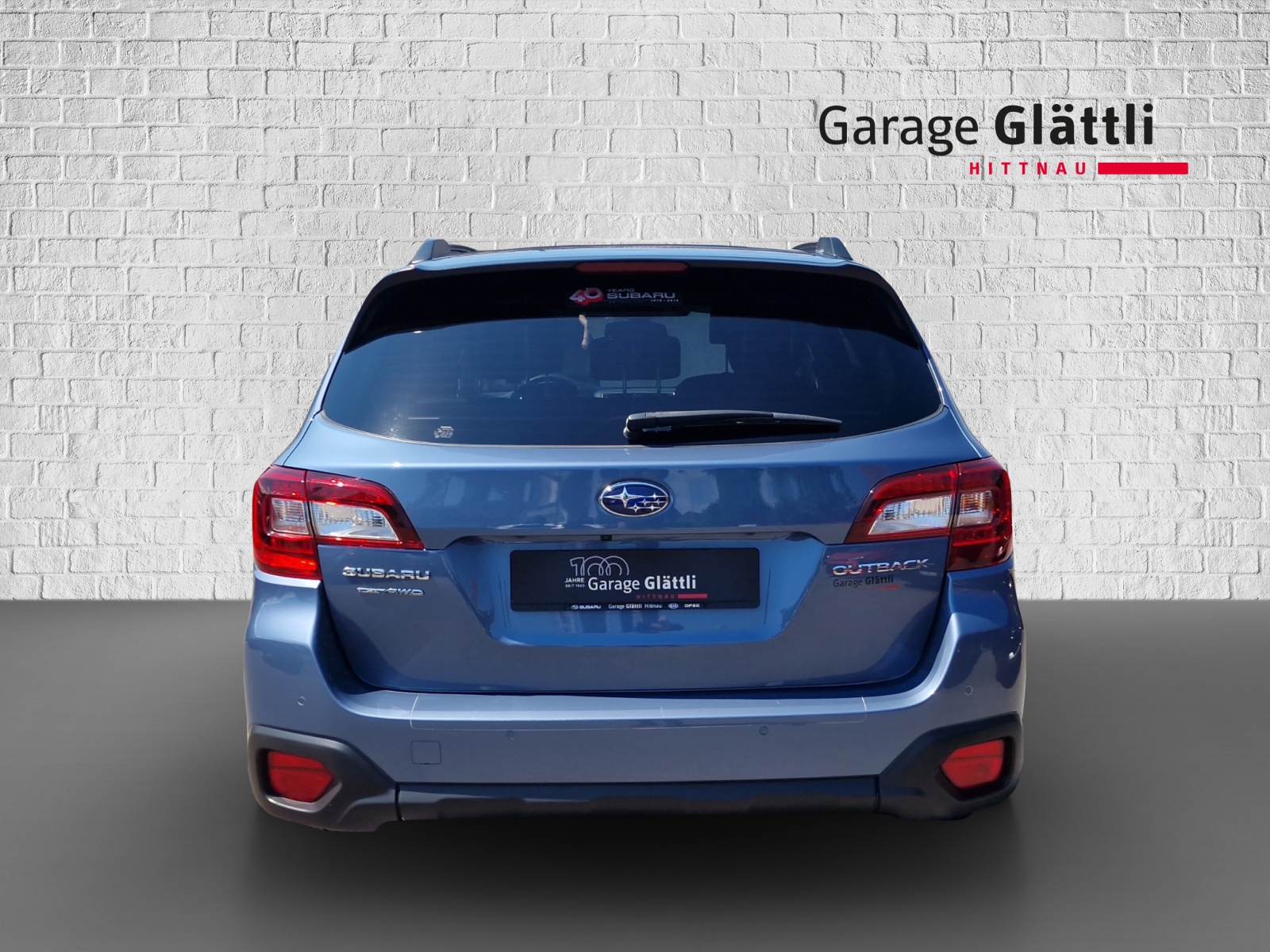 SUBARU Outback 2.5i Luxury-showroom-element-3