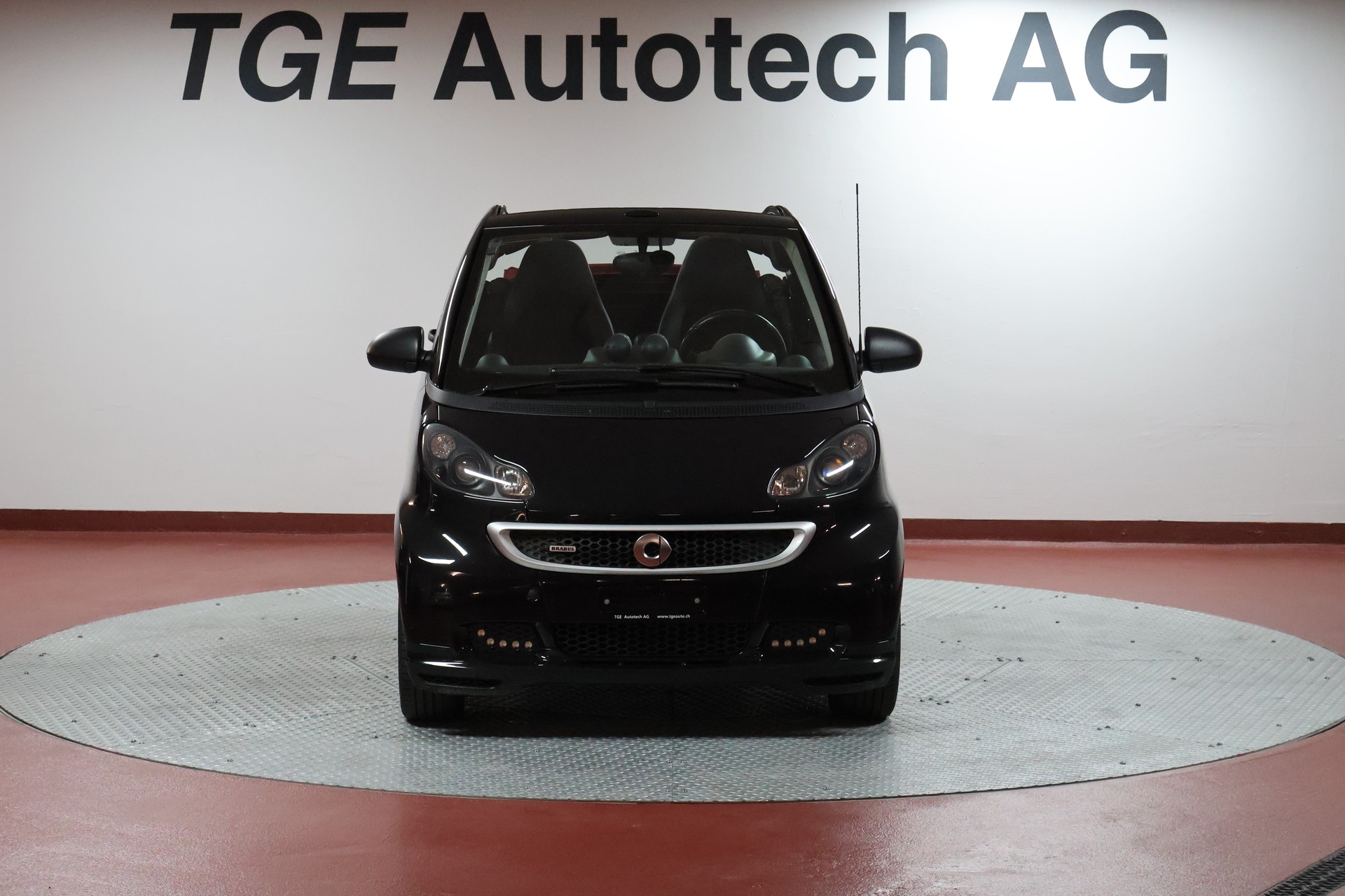 SMART fortwo Brabus Xclusive softouch-showroom-element-1