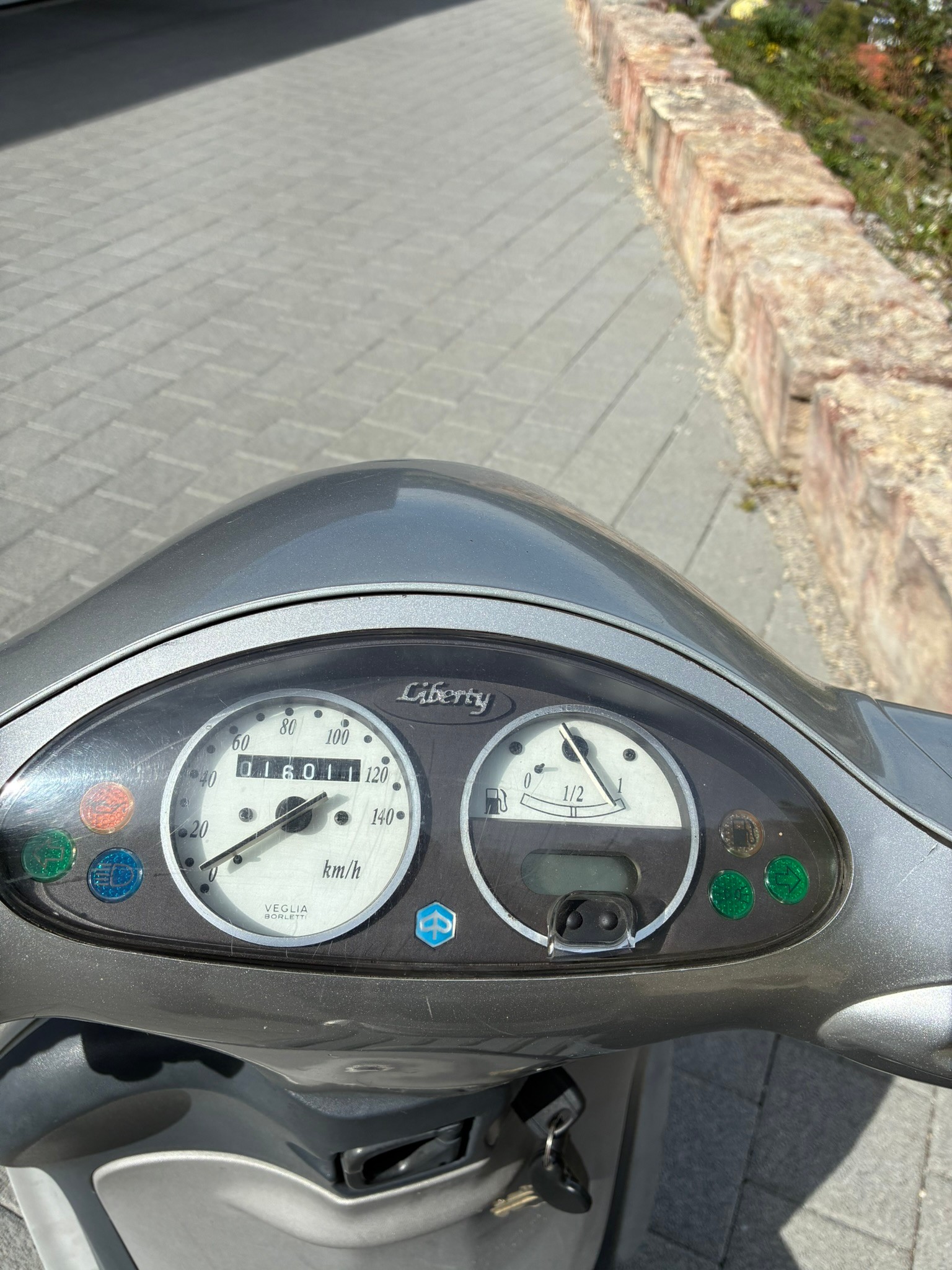 PIAGGIO Liberty 125 4-T-image-3