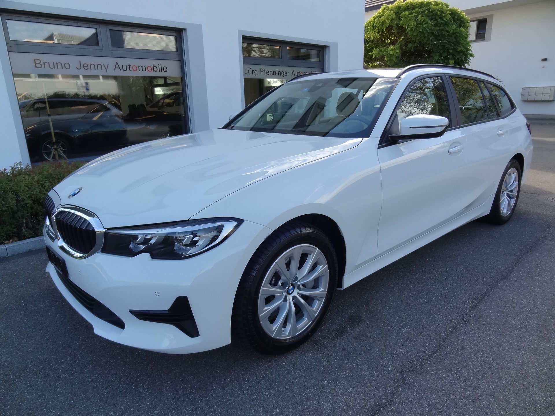 BMW 330i Touring xDrive Steptronic
