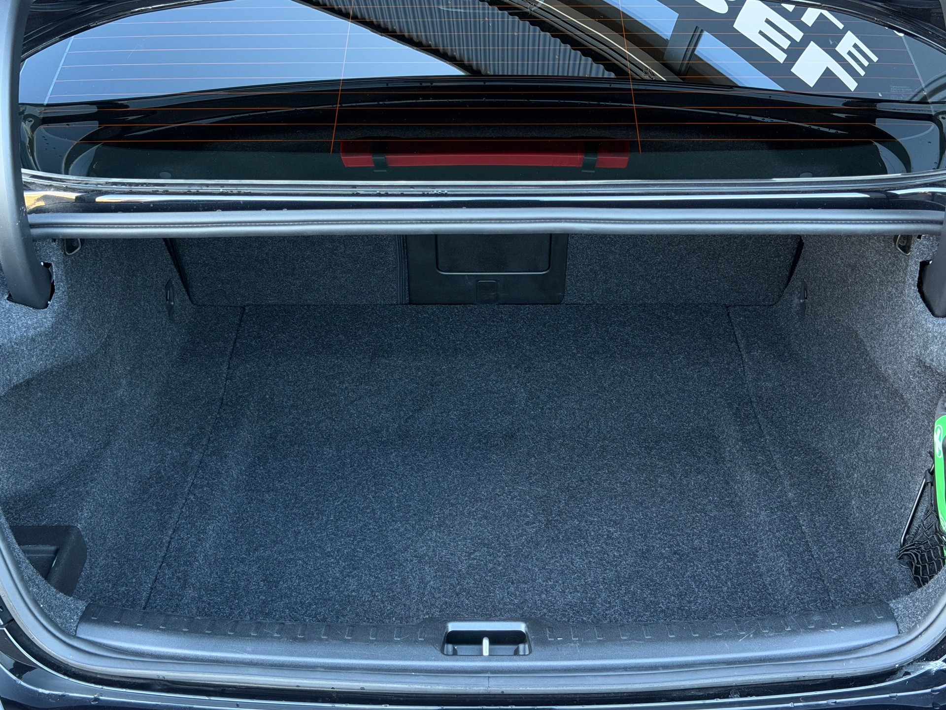 VOLVO S60 B5 AWD Benzin Mild Hybrid Plus Dark Geartronic-image-8