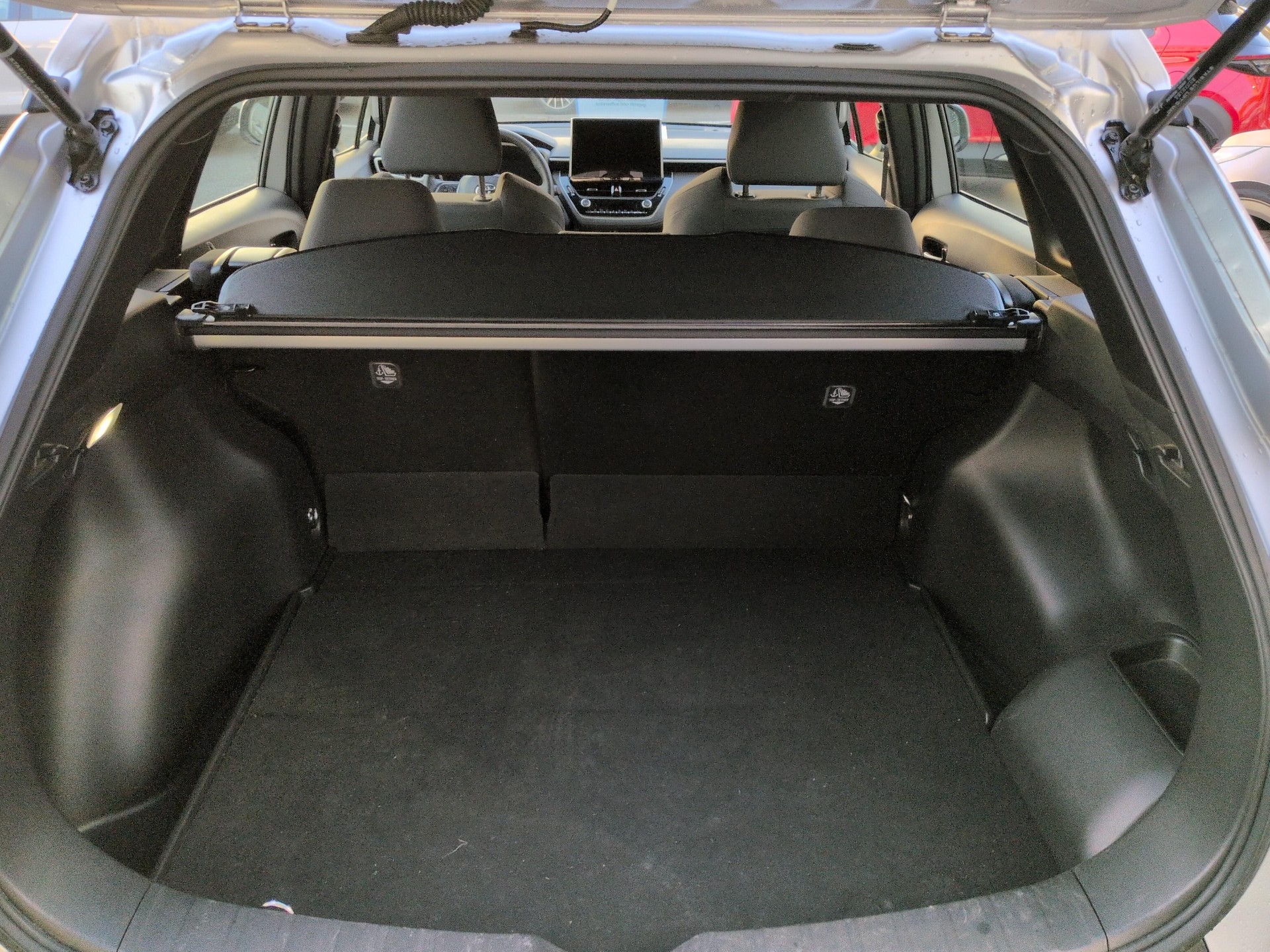 TOYOTA Corolla Cross 2.0 HSD Comfort AWD-i-image-7