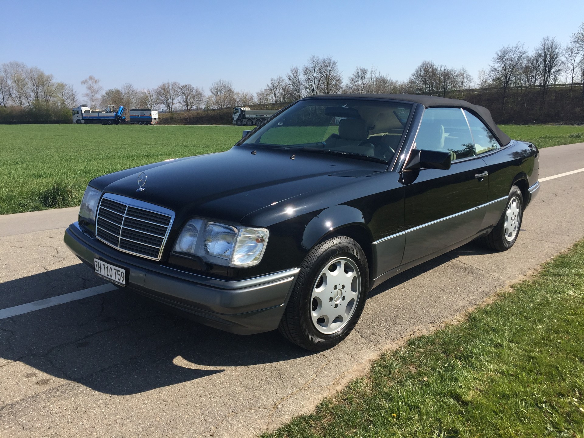 MERCEDES-BENZ E 320 Cabrio VETERAN MFK-image-6