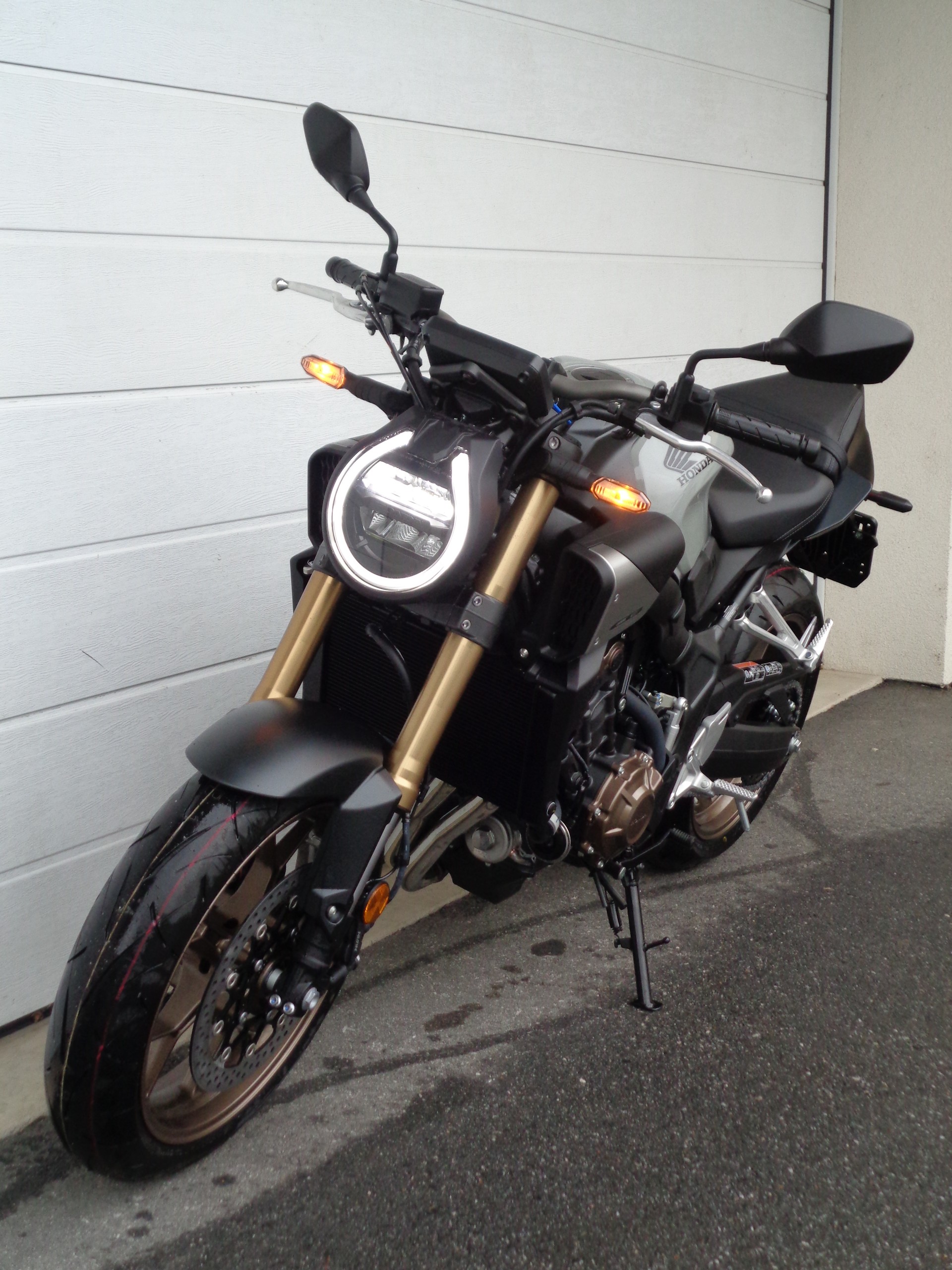 HONDA CB 650 R E-Clutch-image-10