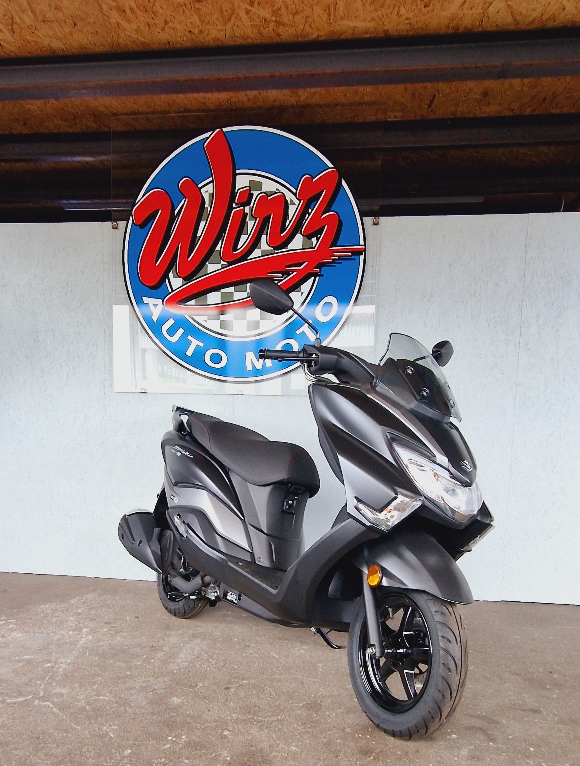 SUZUKI Burgman Street 125 EX-image-1