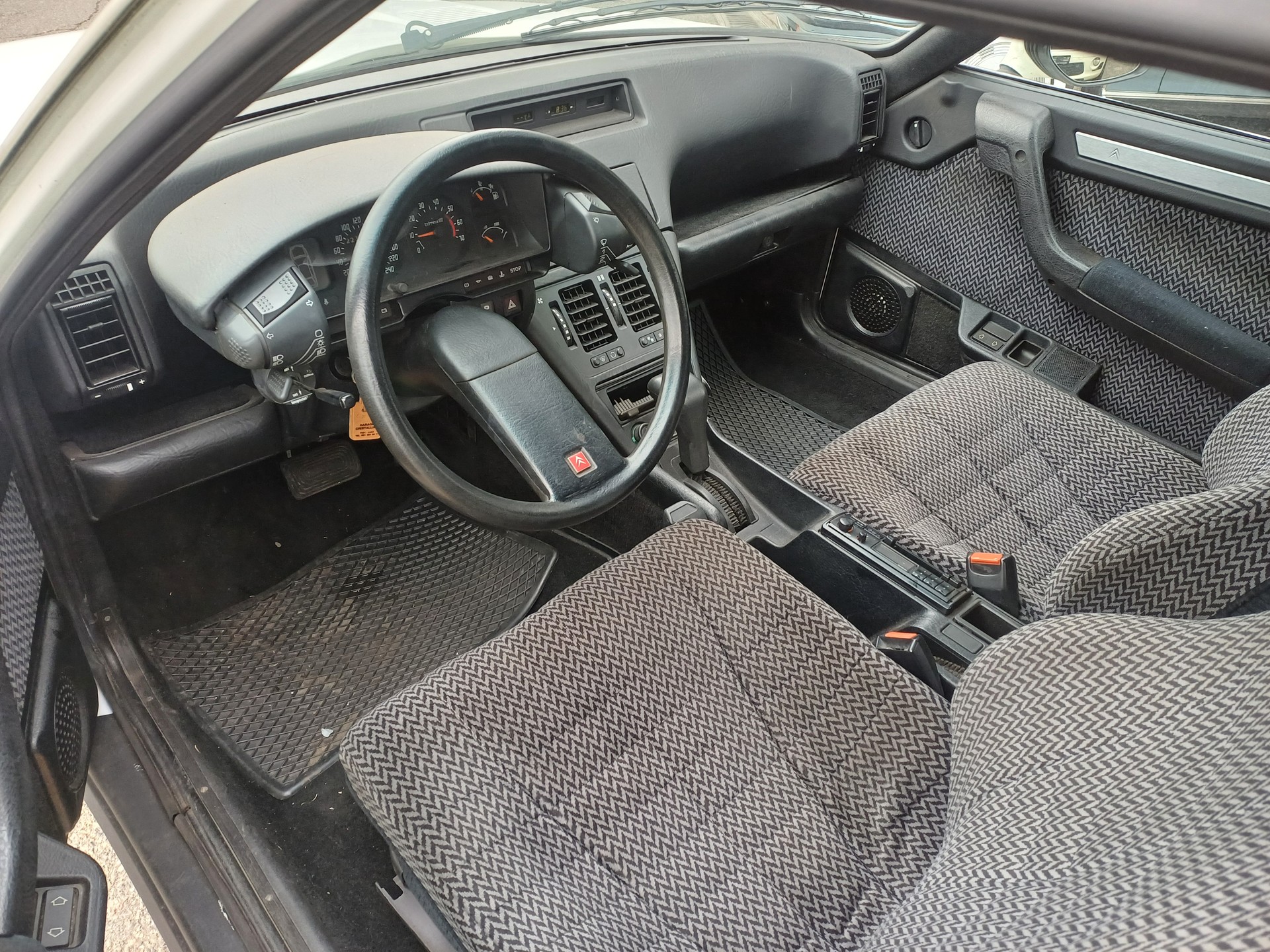 CITROEN CX Sedan 25 GTI-image-8