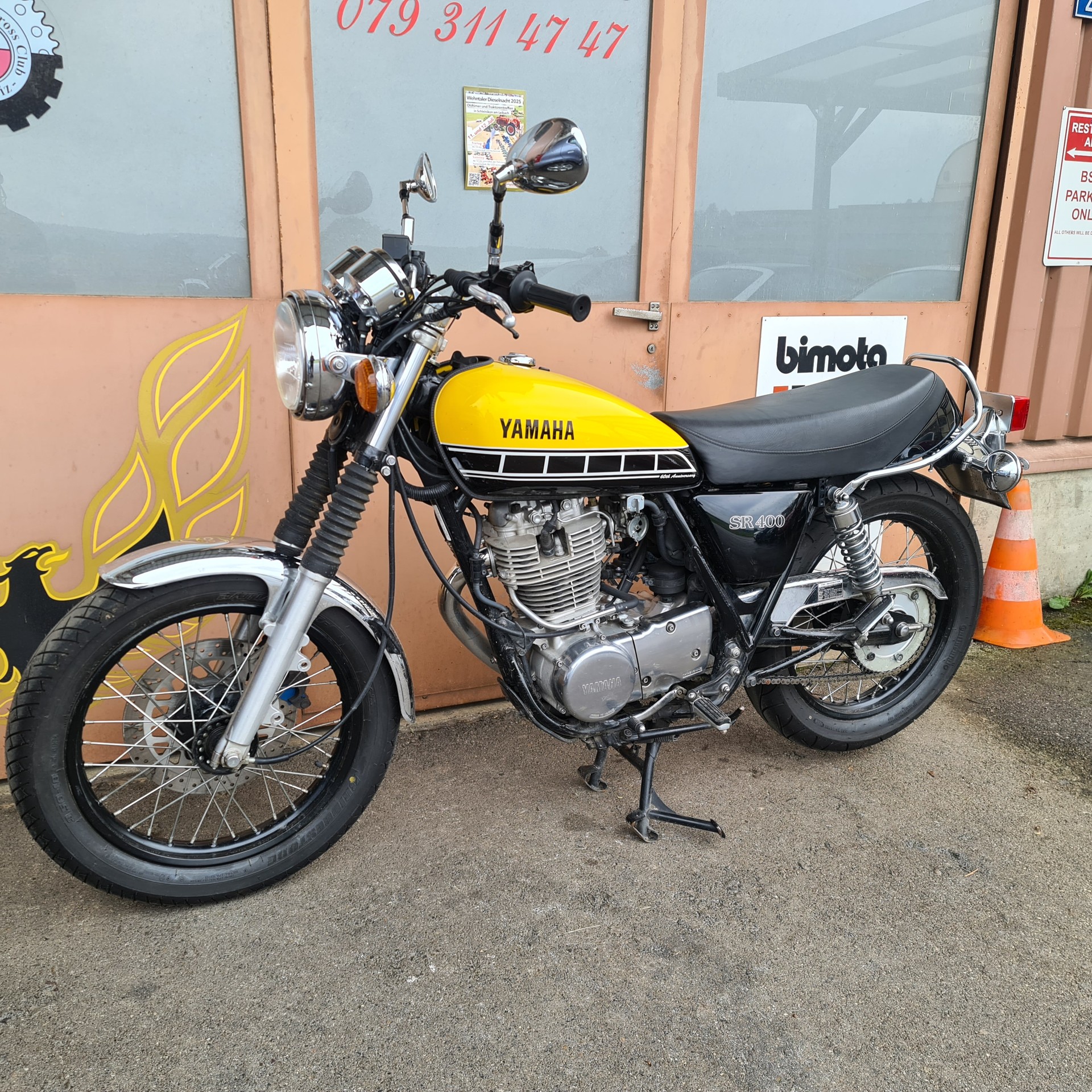 YAMAHA SR 400 60 Anniversary-image-1