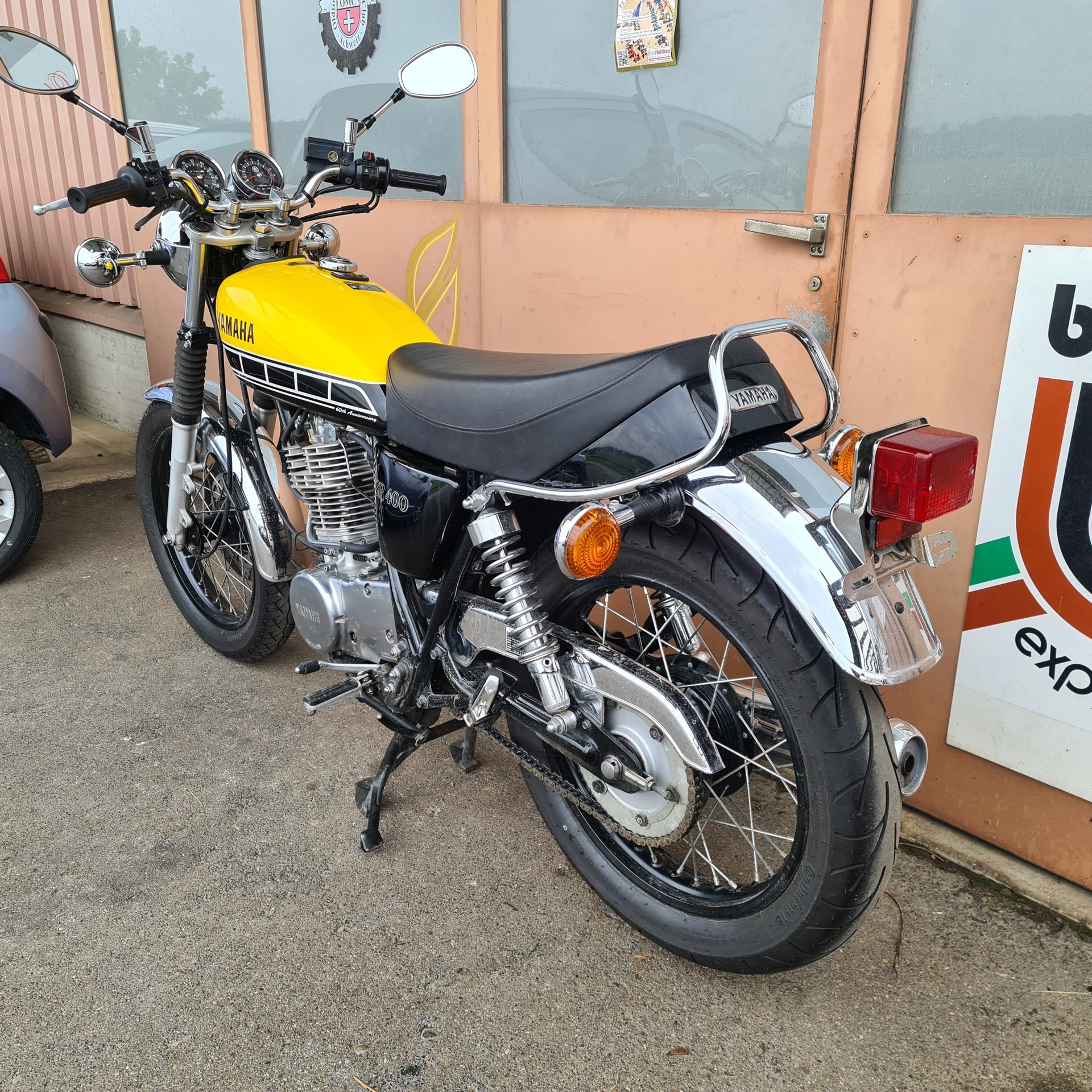 YAMAHA SR 400 60 Anniversary-image-2
