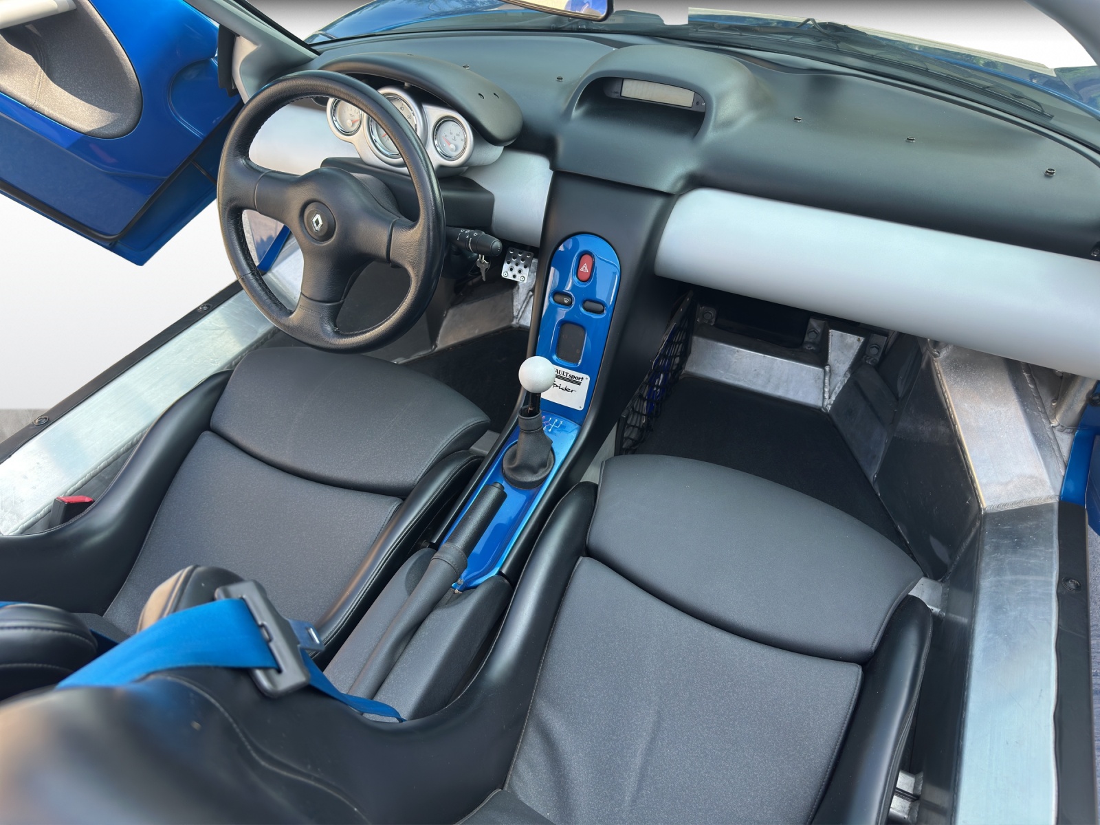 RENAULT Spider 2.0 16V pare-brise-image-13