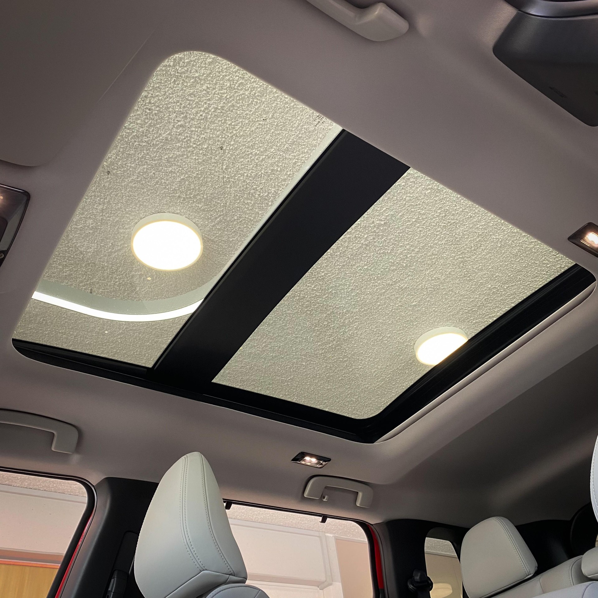 MITSUBISHI Outlander 2.4 PHEV Instyle 4x4-image-5