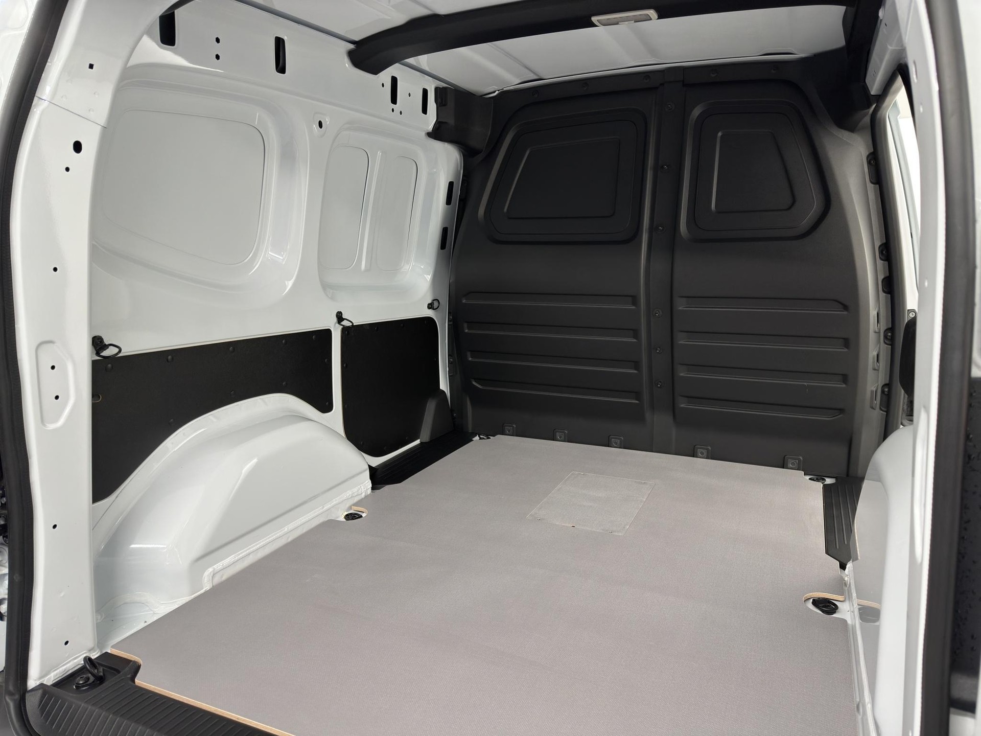 MERCEDES-BENZ eCitan 112 Kaw. S 45 kWh-image-8