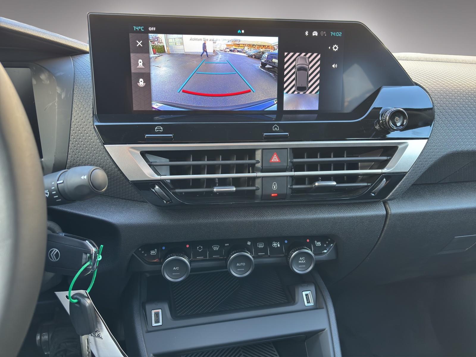 CITROEN C4 1.2 Hybrid Plus-image-10