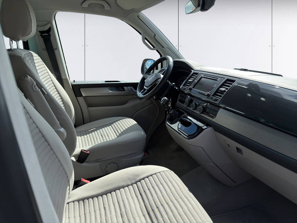 VW T6 California 3000 2.0 TDI 150 Ocean 4m-image-12
