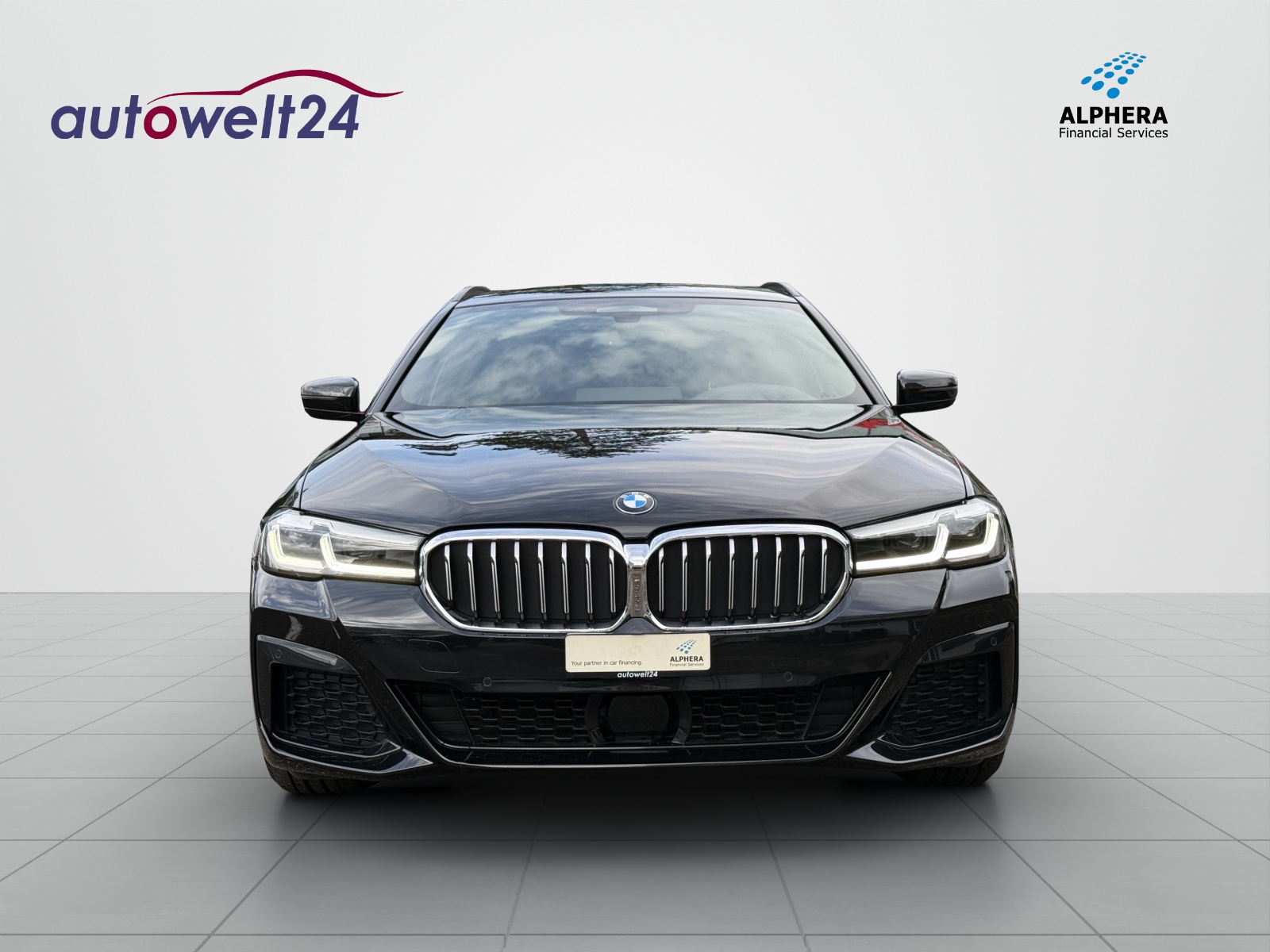 BMW 520d xDrive 48V Touring M Sport Steptronic-showroom-element-1