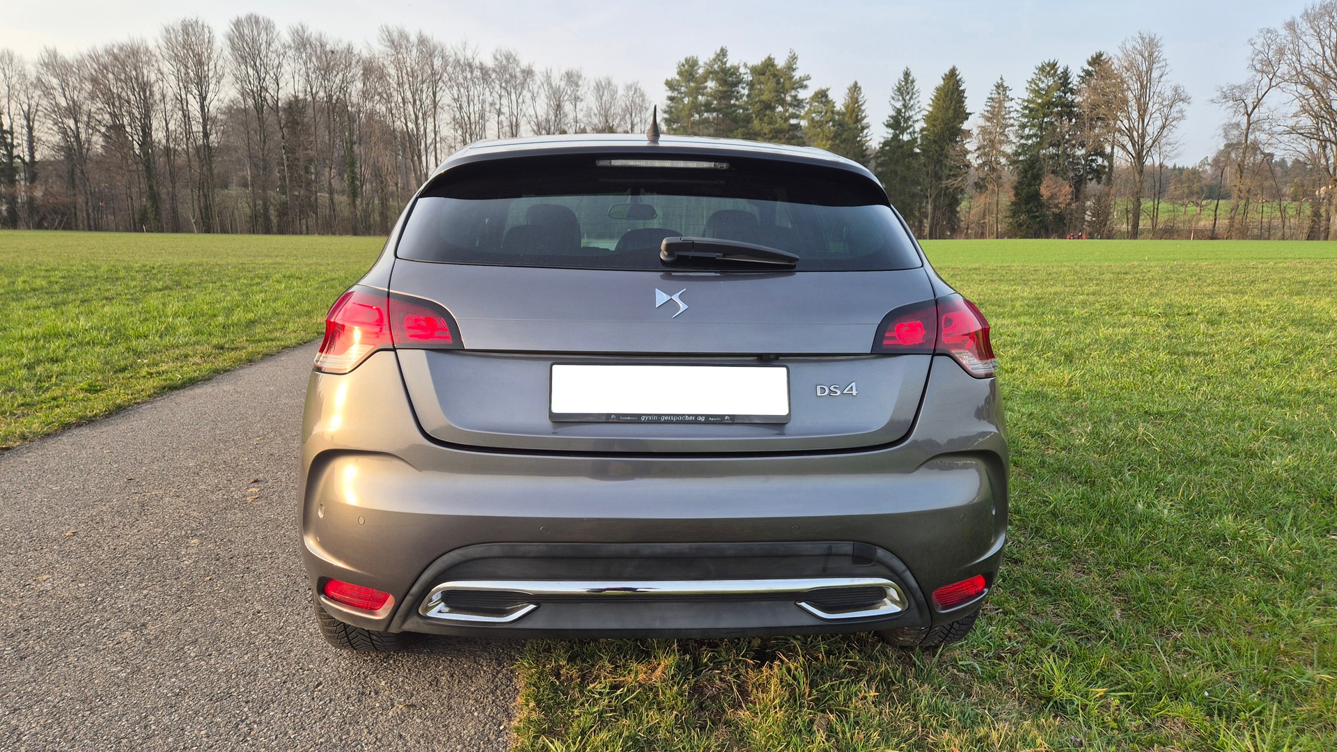 DS AUTOMOBILES DS 4 2.0 Blue HDi Sport Chic-image-4