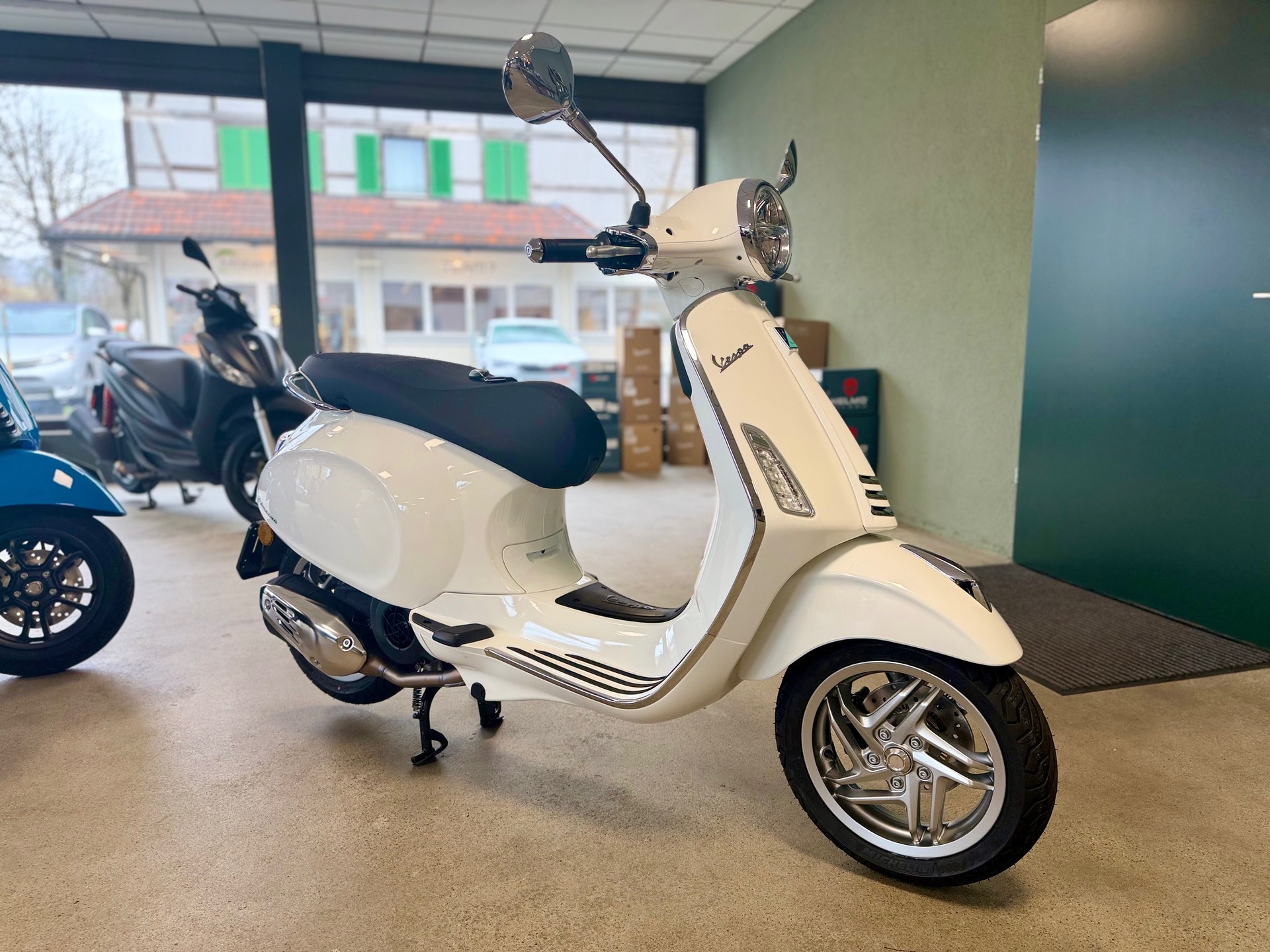 PIAGGIO Vespa 125 Primavera Euro 5+-image-1