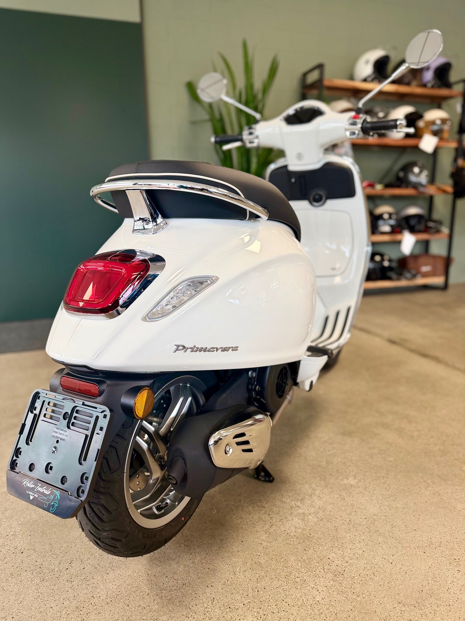 PIAGGIO Vespa 125 Primavera Euro 5+-image-3