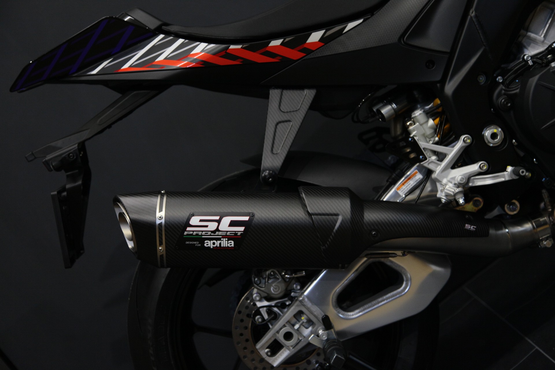 APRILIA Tuono V4 1100 E5+ Factory SC-Project-image-4