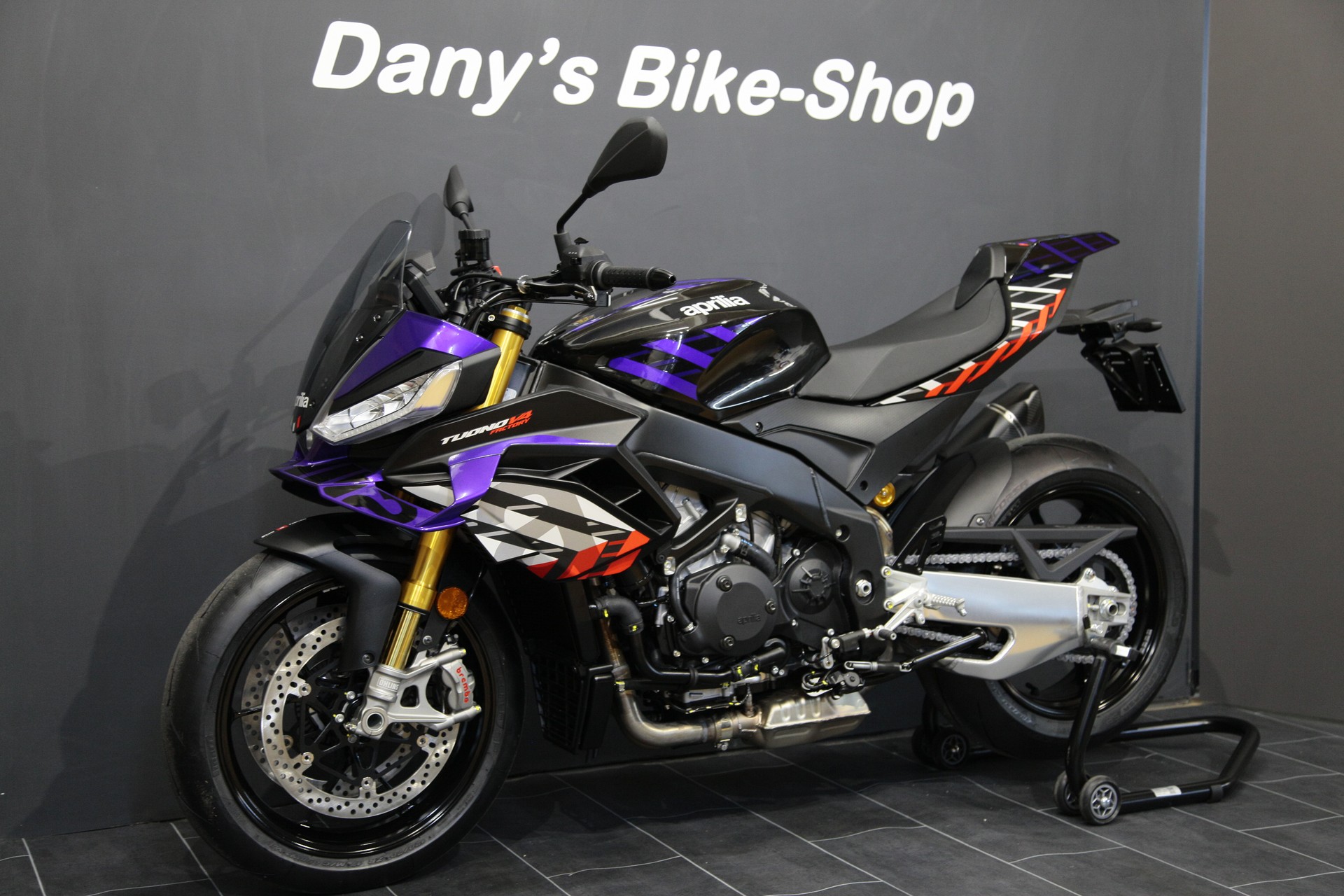 APRILIA Tuono V4 1100 E5+ Factory SC-Project-image-3