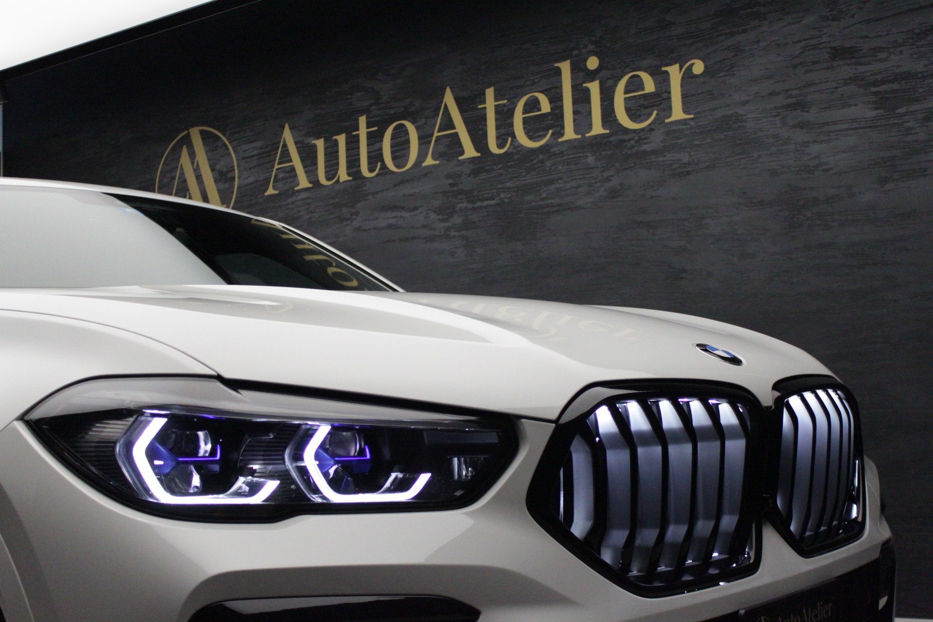 BMW X6 xDrive 48V 40d Steptronic M Sport-image-5