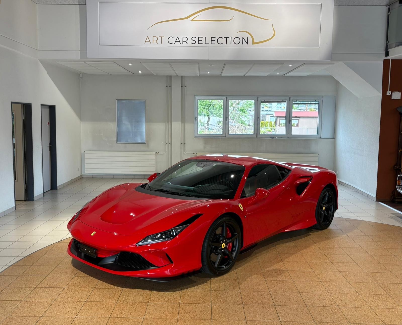 FERRARI F8 Tributo *Schweizer Fahrzeug - Ferrari Approved Garantie*