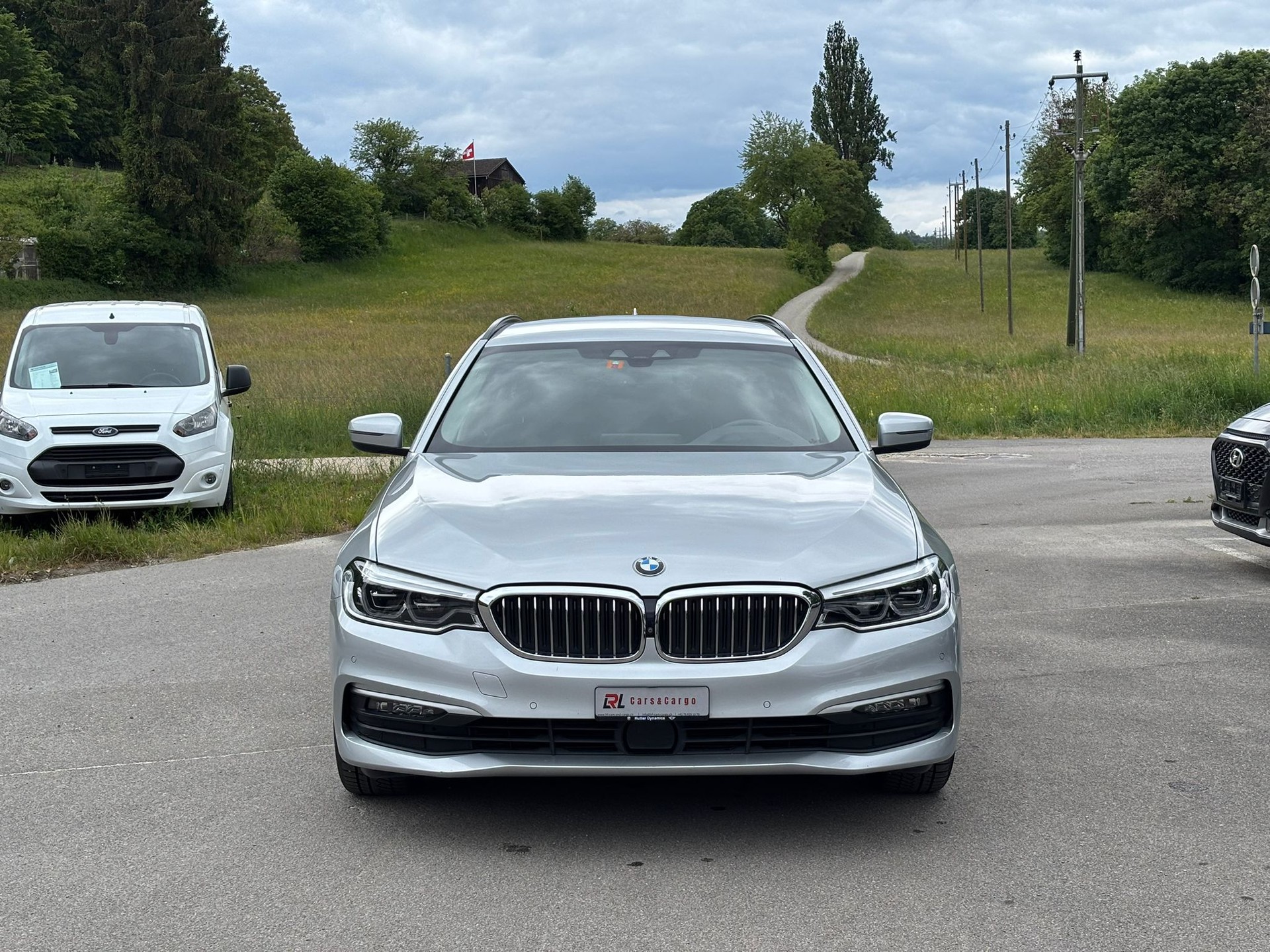 BMW 520d xDrive Touring Steptronic-image-1