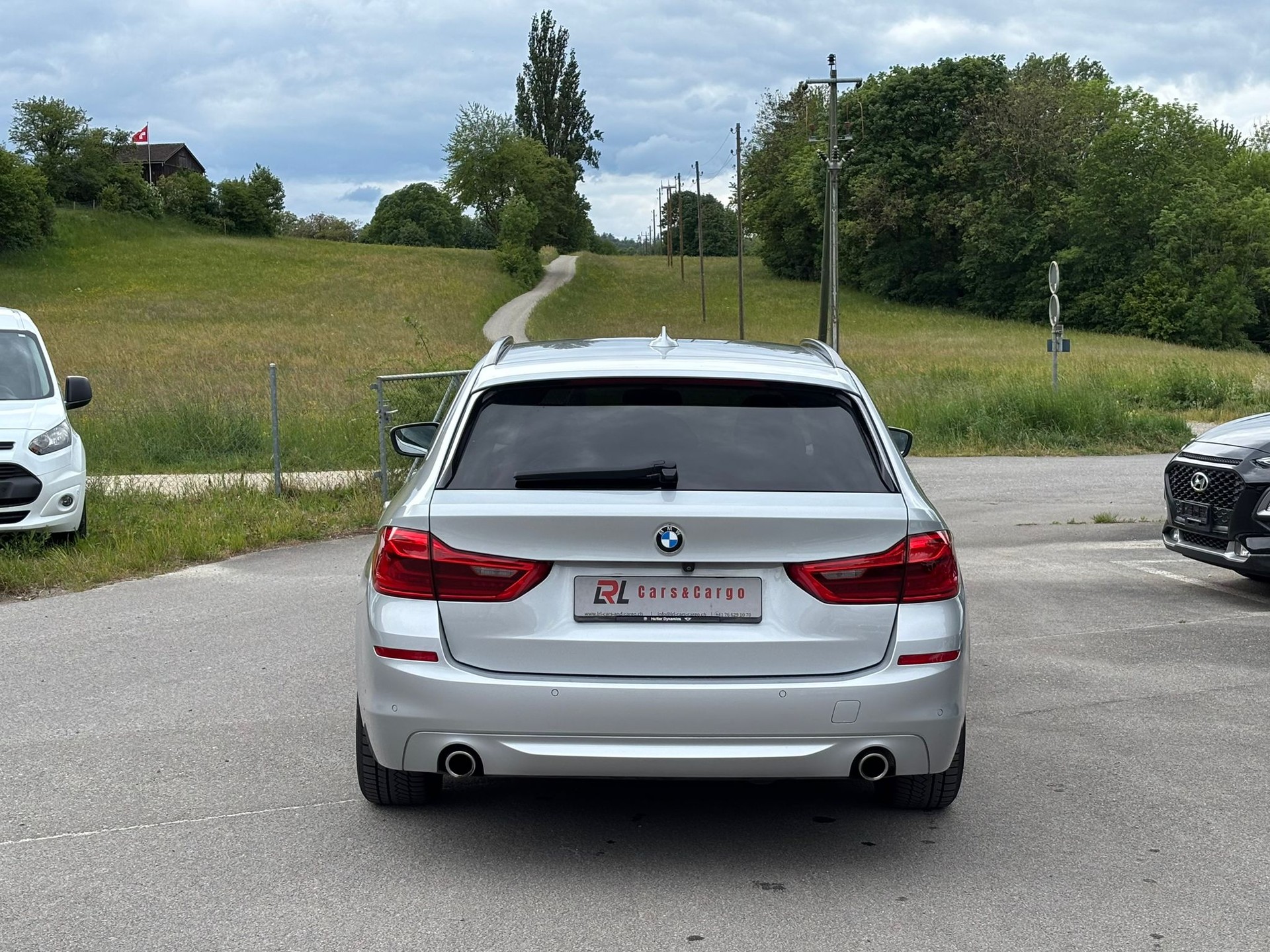 BMW 520d xDrive Touring Steptronic-image-5