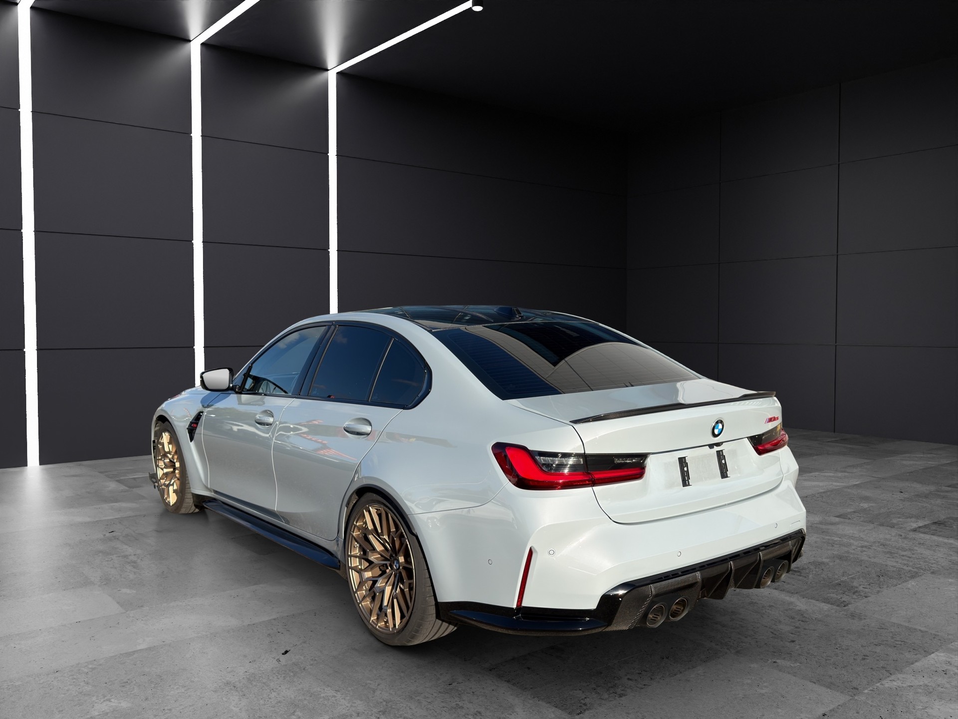 BMW M3 CS-image-4