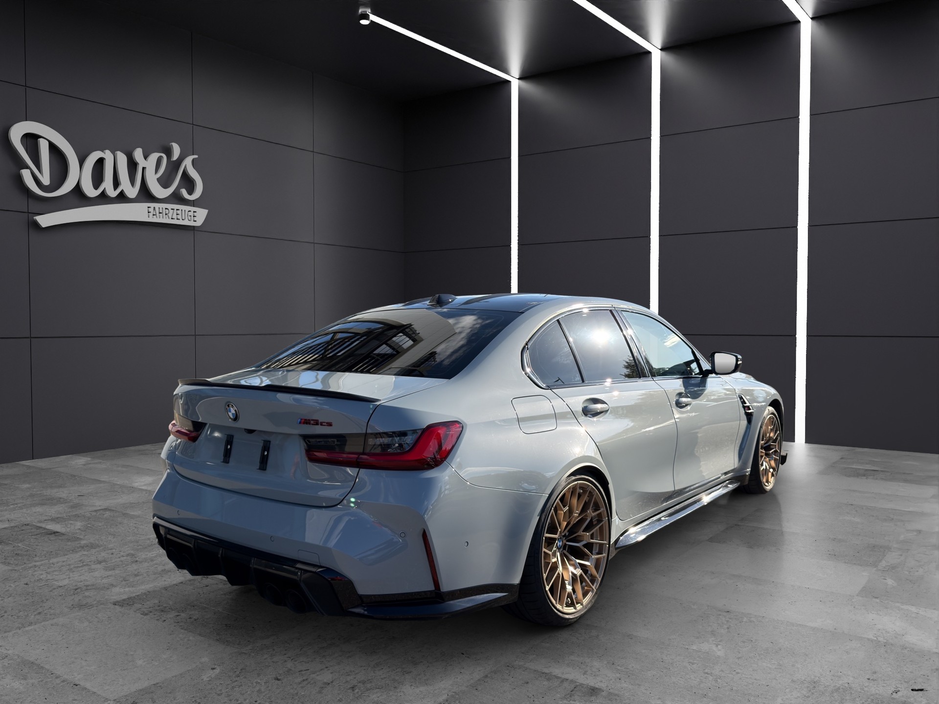 BMW M3 CS-image-2
