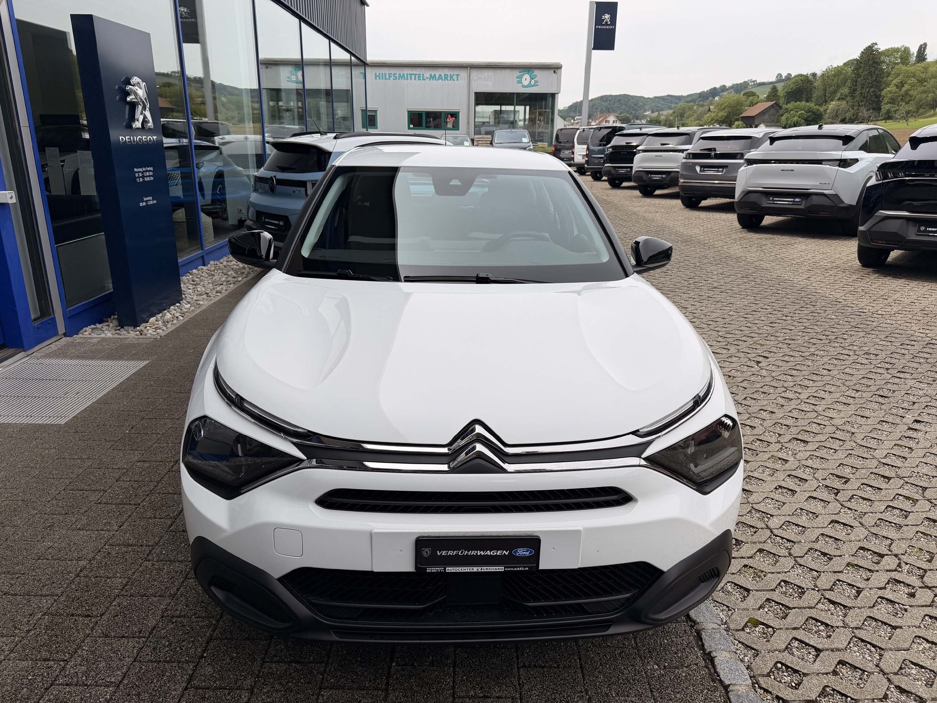 CITROEN C4 Live Pack 136PS 50kW/h-showroom-element-2