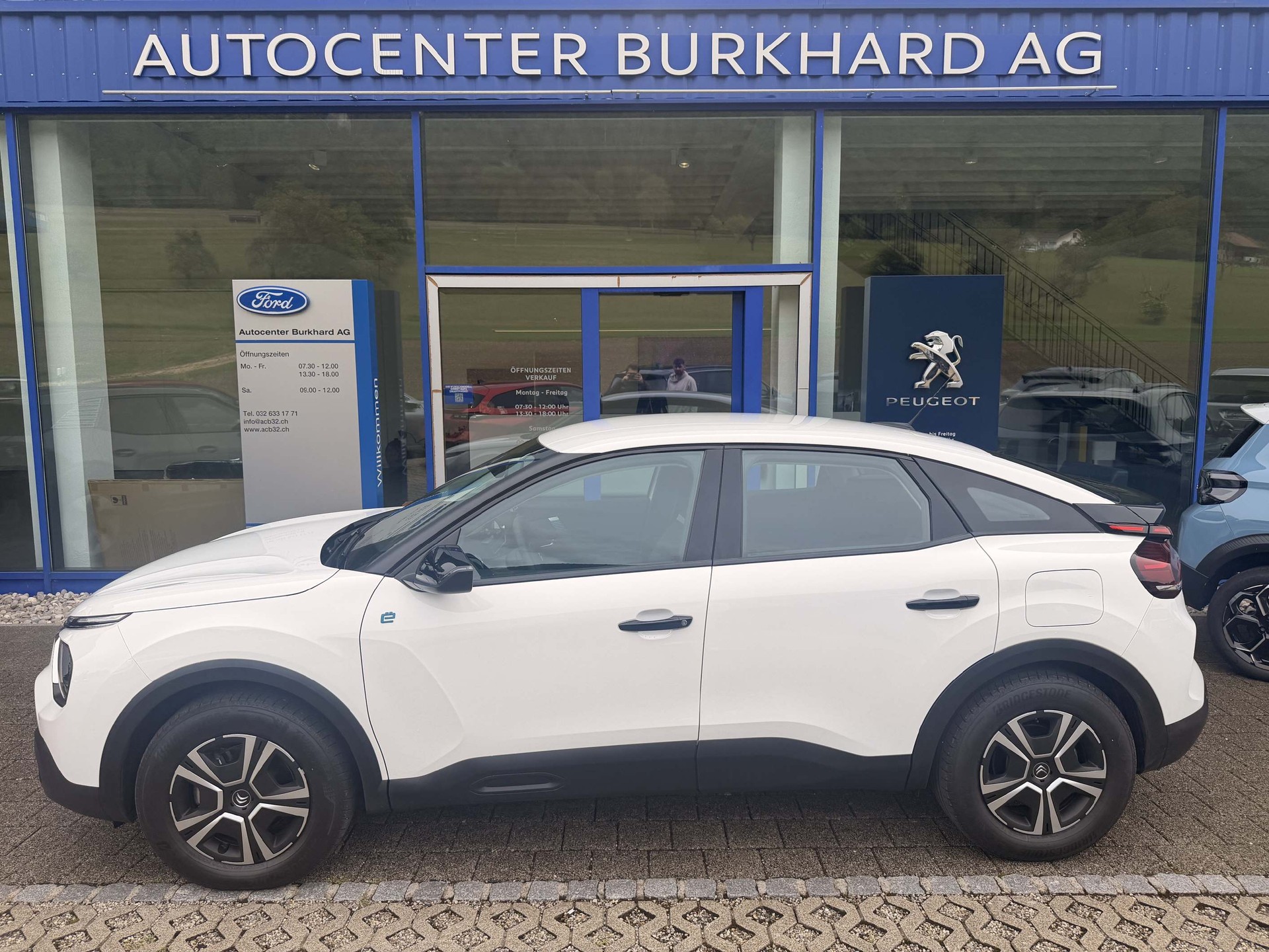 CITROEN C4 Live Pack 136PS 50kW/h