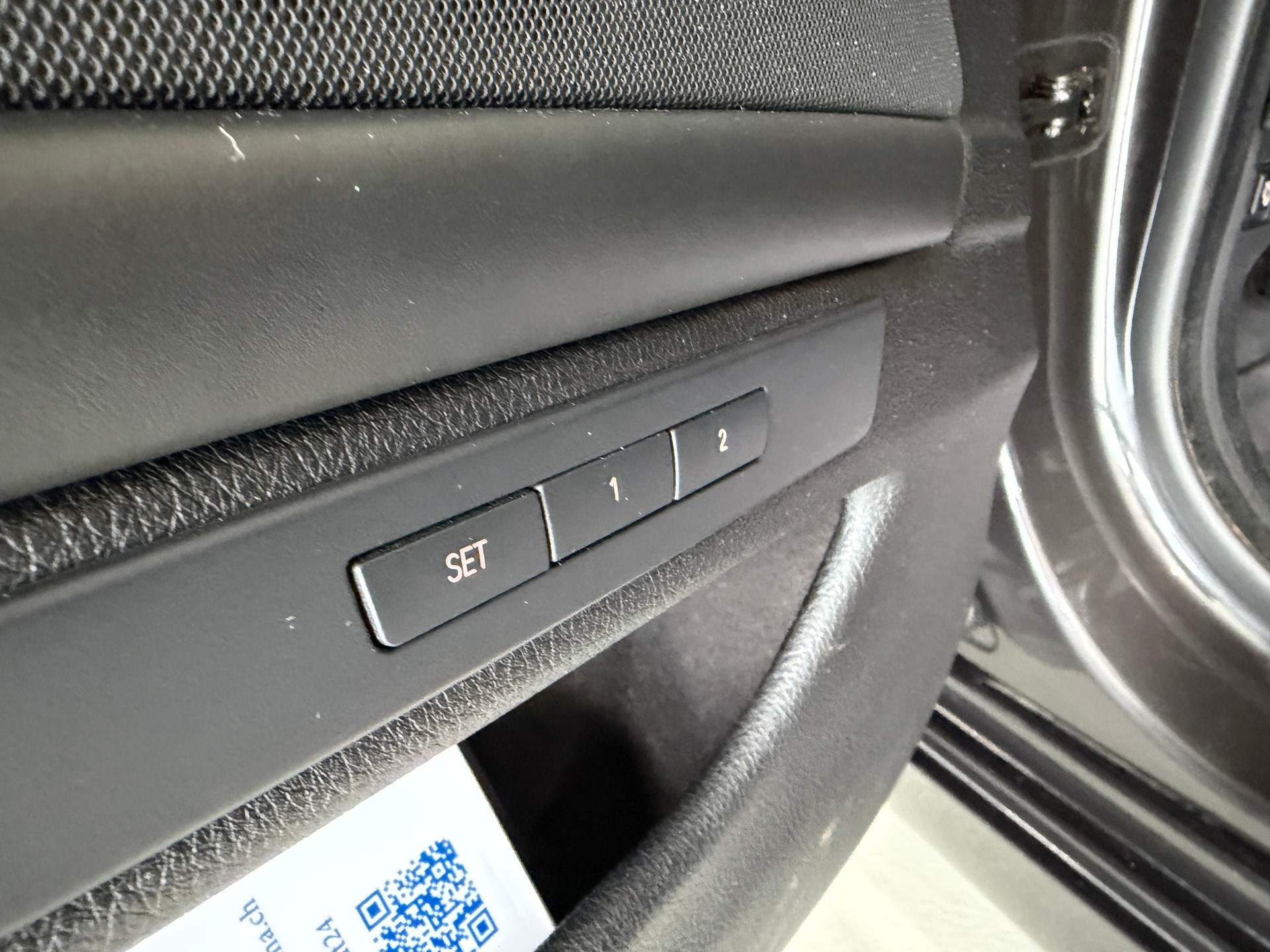 BMW 530d Touring xDrive Luxury Line Steptronic (CH) Facelift-image-18