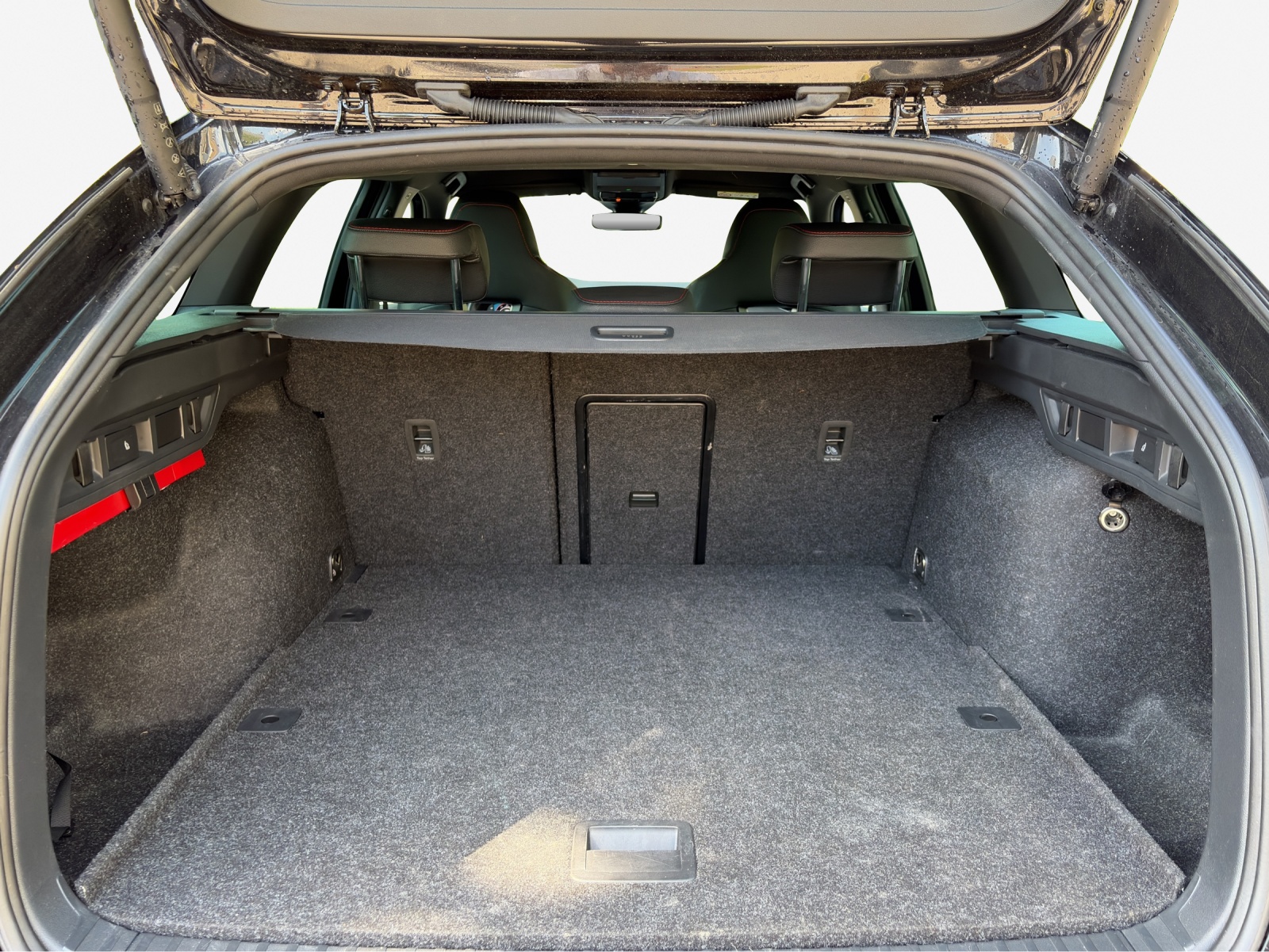 SKODA Octavia Combi 2.0 TSI DSG RS-image-12