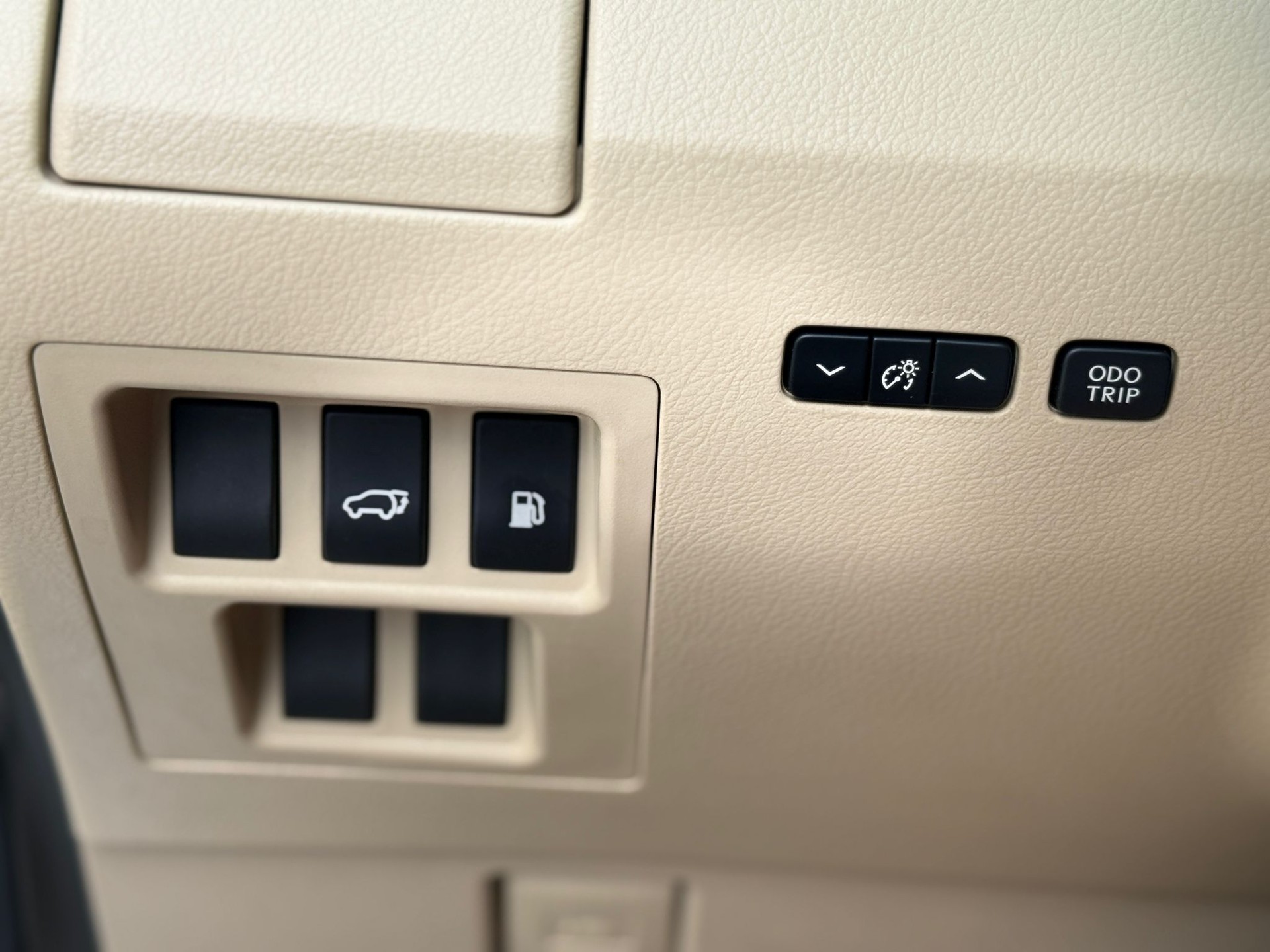 LEXUS RX 350 Executive-image-13