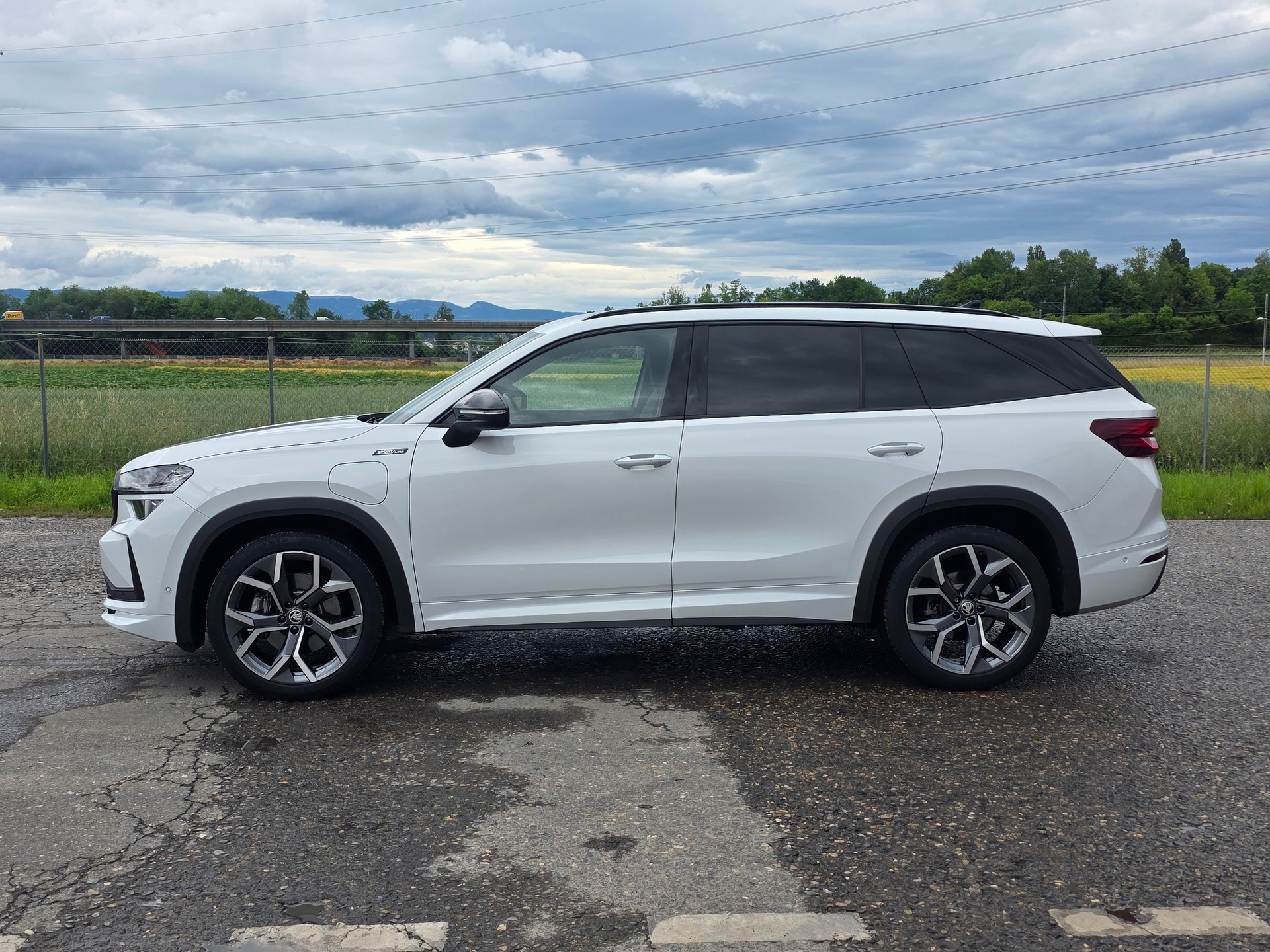 SKODA Kodiaq 1.5 TSI PHEV Sportline-image-2