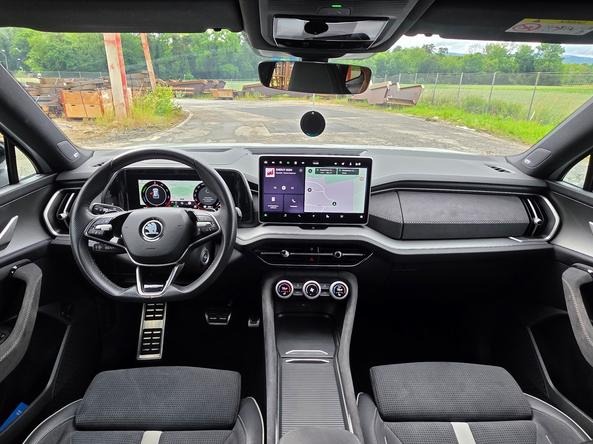 SKODA Kodiaq 1.5 TSI PHEV Sportline-image-11