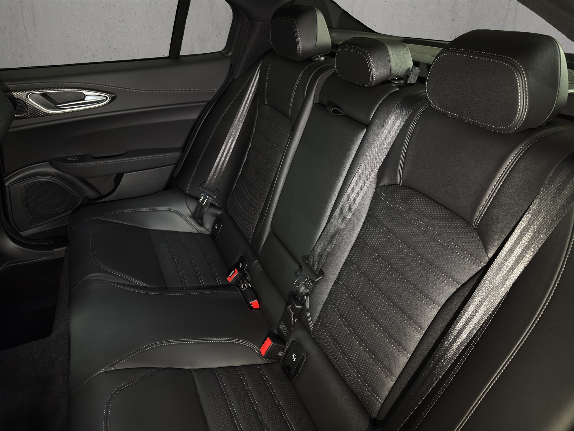 ALFA ROMEO Giulia 2.9 V6 Quadrifoglio-image-10