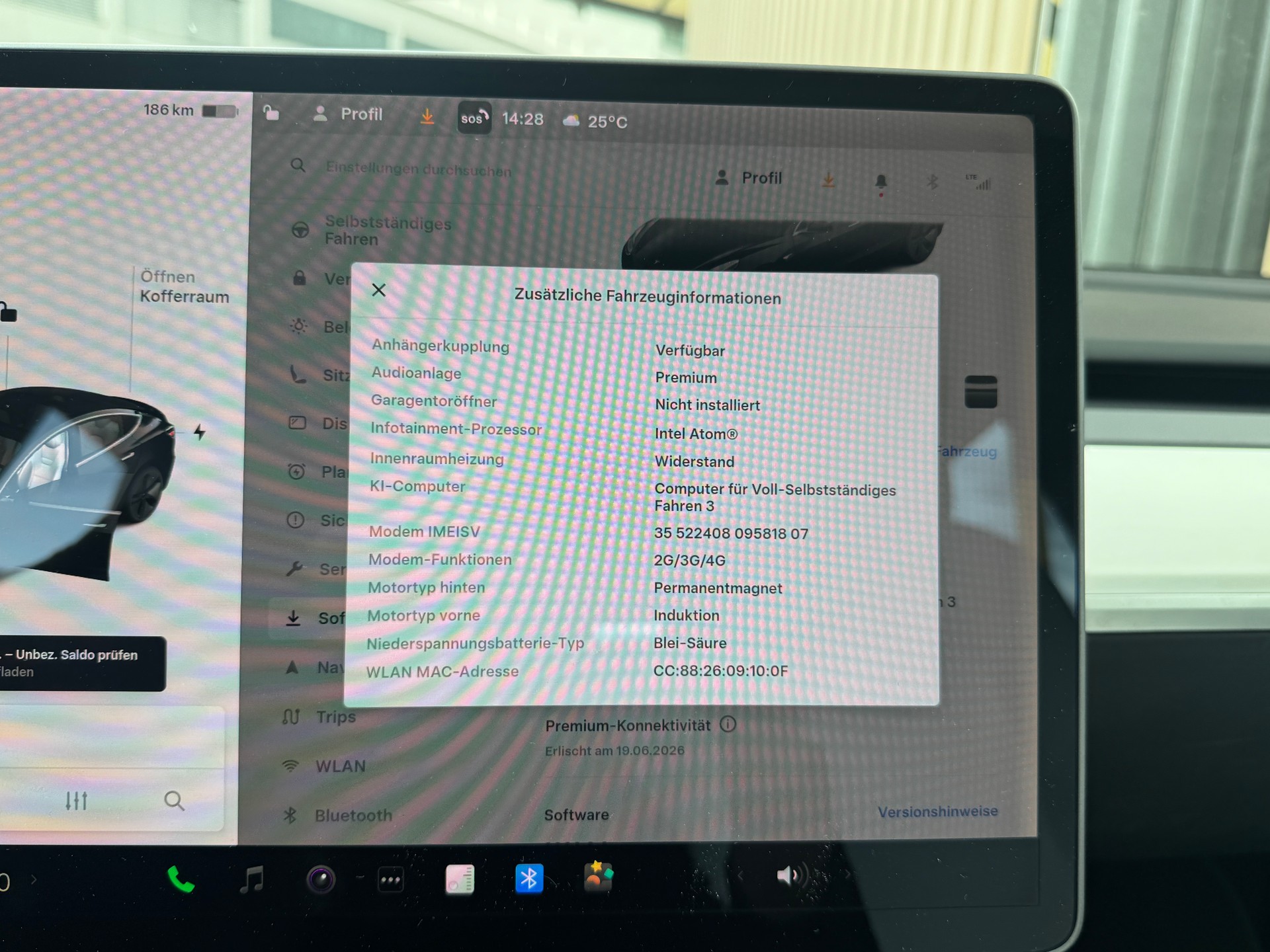 TESLA Model 3 Long Range Dual Motor AWD-image-15