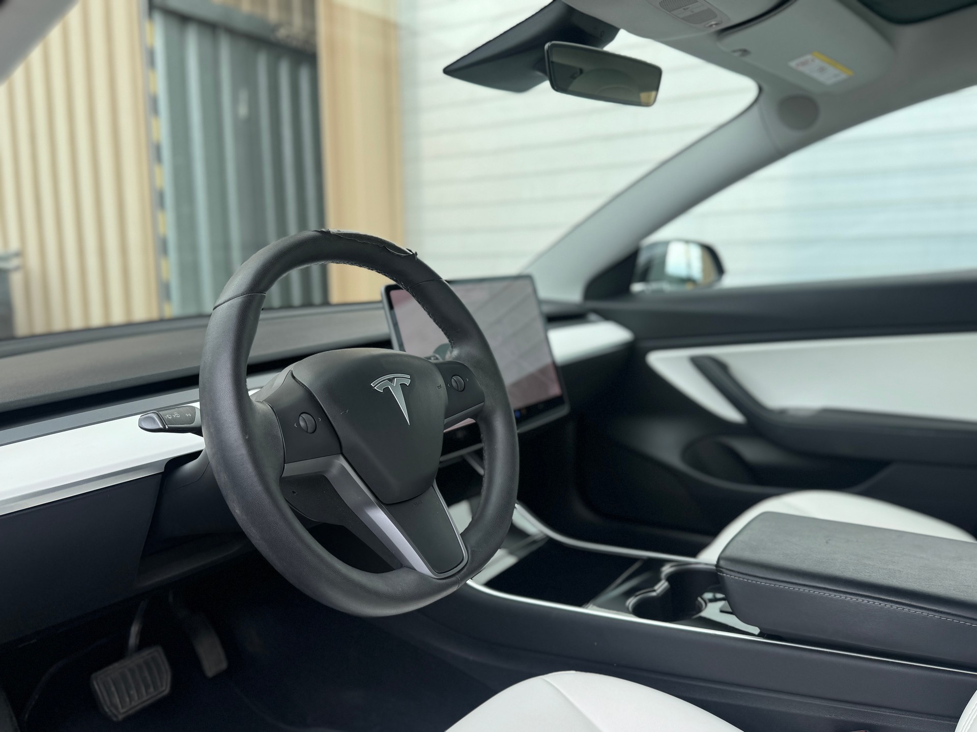 TESLA Model 3 Long Range Dual Motor AWD-image-13