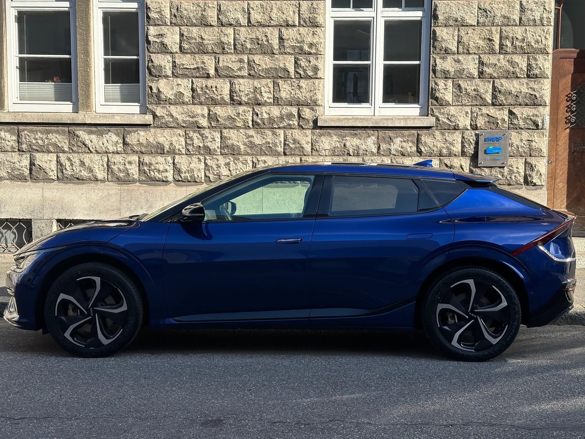 KIA EV6 77 kWh GT-Line 4x4-showroom-element-2