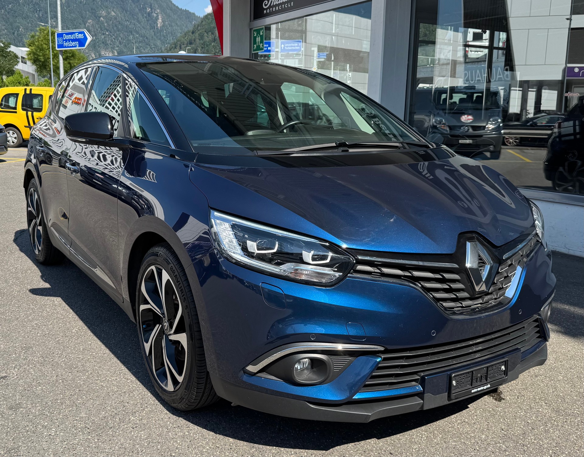 RENAULT Scénic 1.3 16V Turbo Intens
