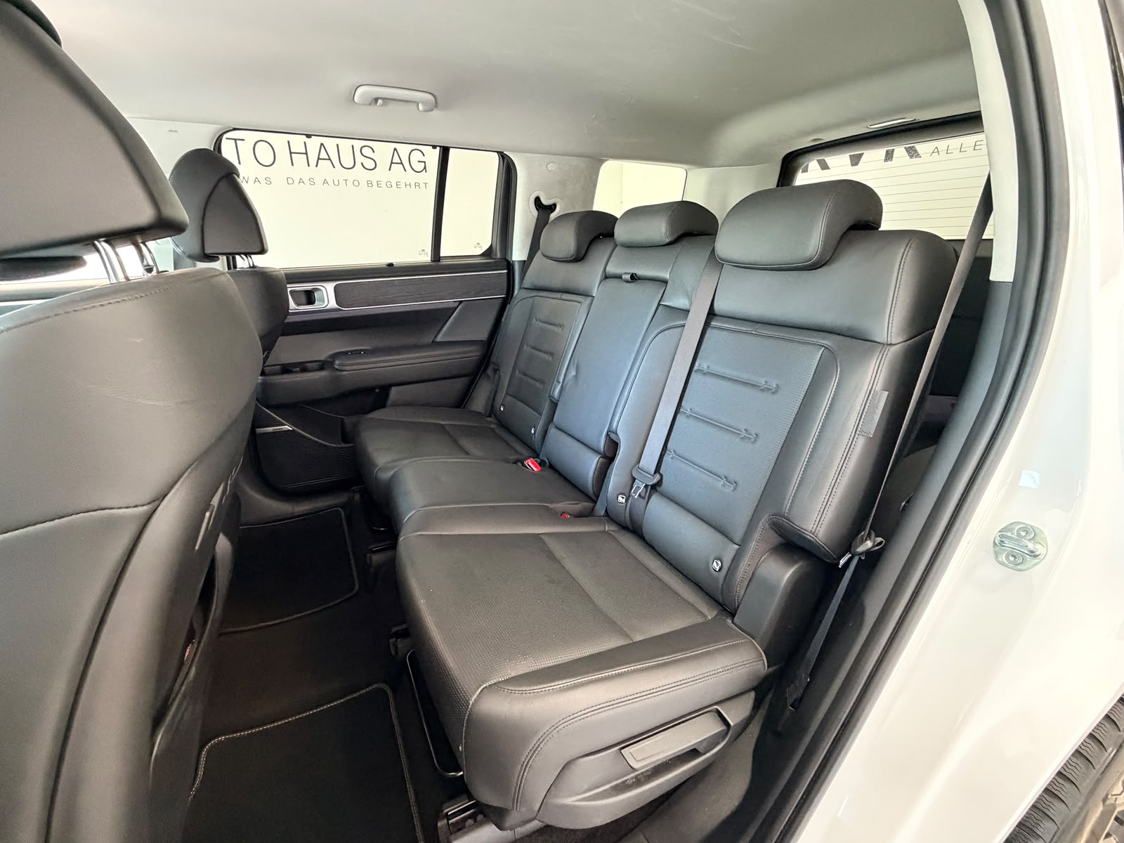 HYUNDAI Santa Fe 1.6 T-GDi HEV Vertex 4WD Automatic*CH-Fahrzeug*Werksgarantie bis 2030*-image-19
