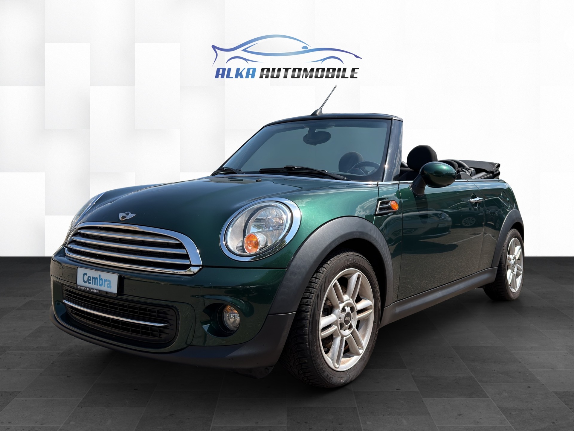 MINI CABRIO-image-2