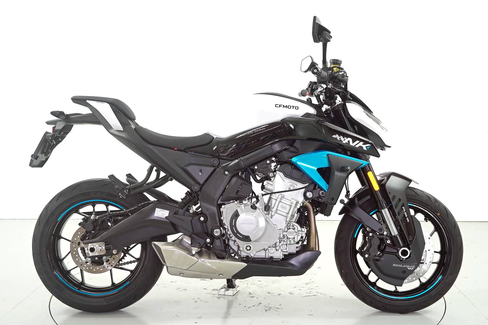 CF MOTO 675 NK ABS-image-3