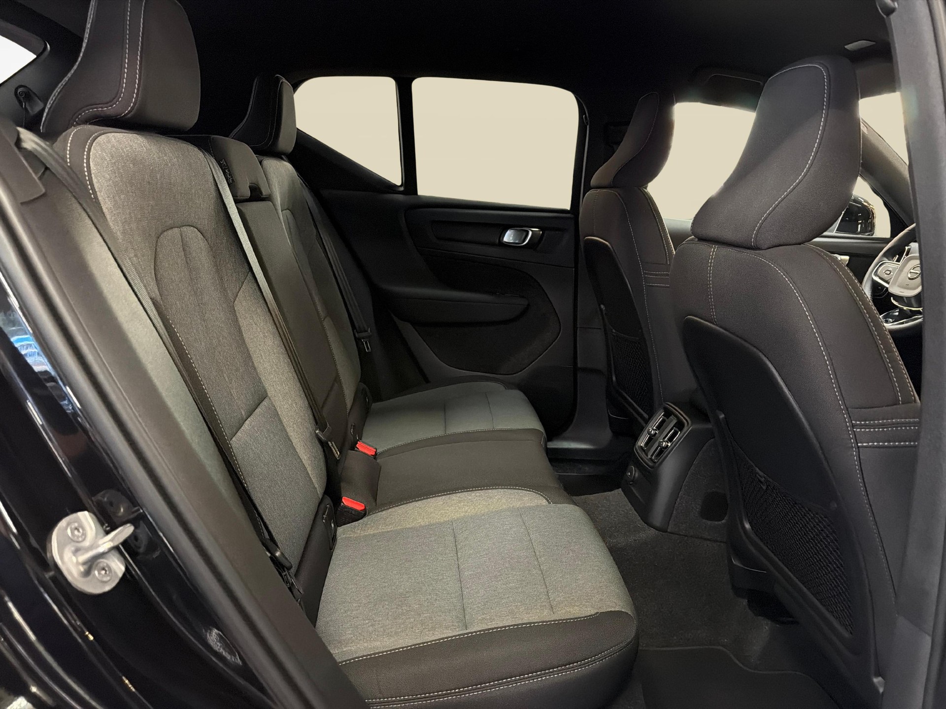 VOLVO XC40 1.5 T4 PiH Core-image-15