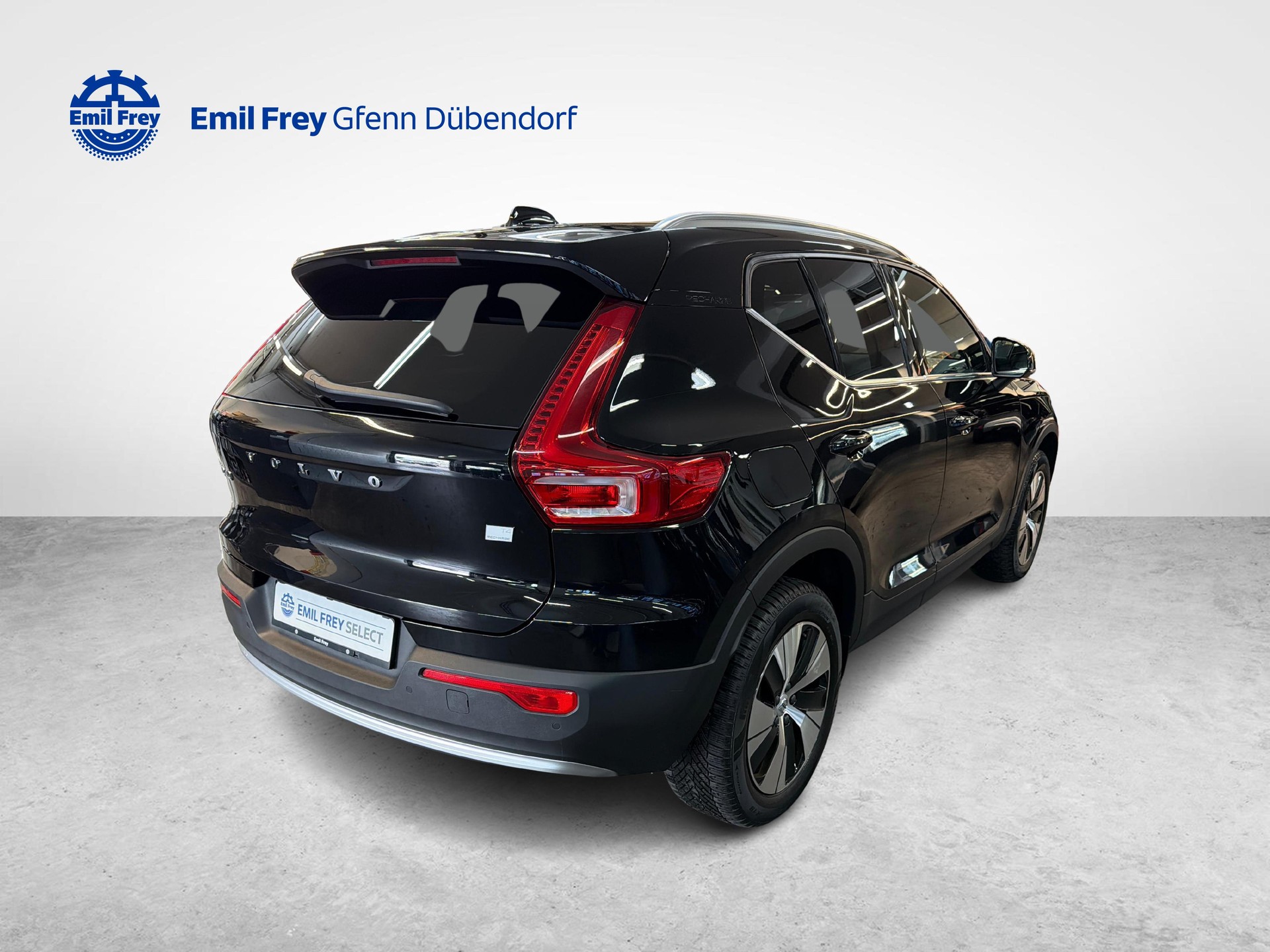 VOLVO XC40 1.5 T4 PiH Core-showroom-element-1