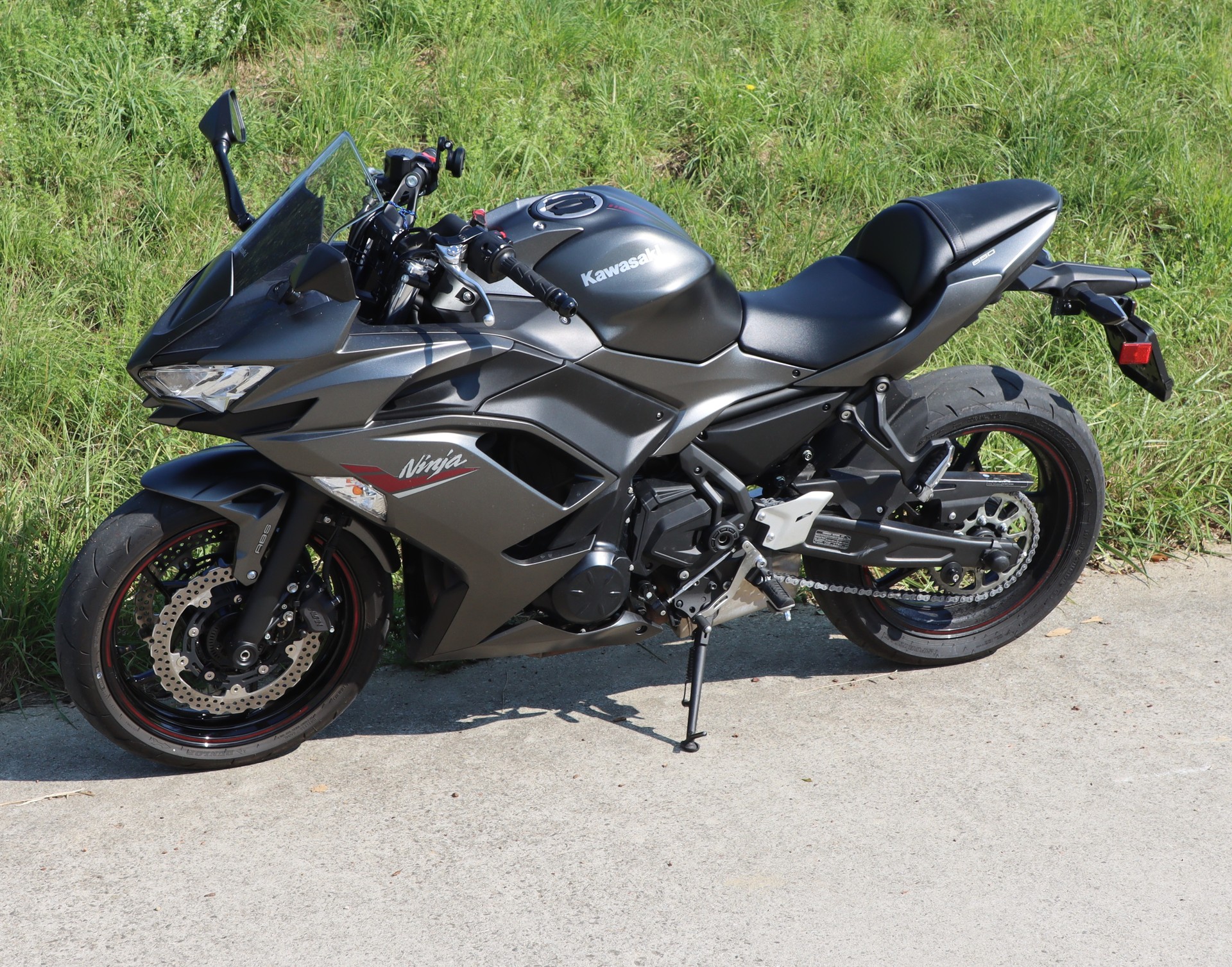 KAWASAKI Ninja 650-image-2
