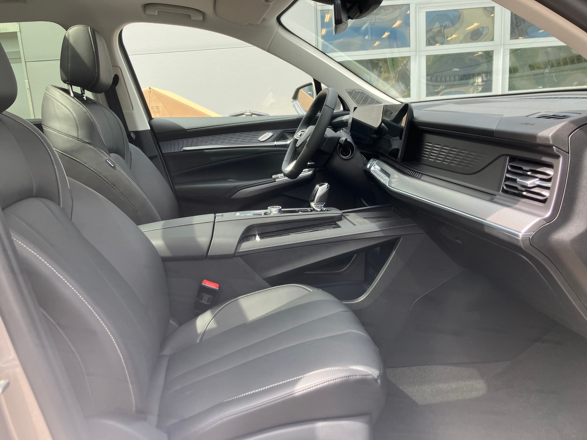 MG S9 1.5 T PHEV Premium-image-7