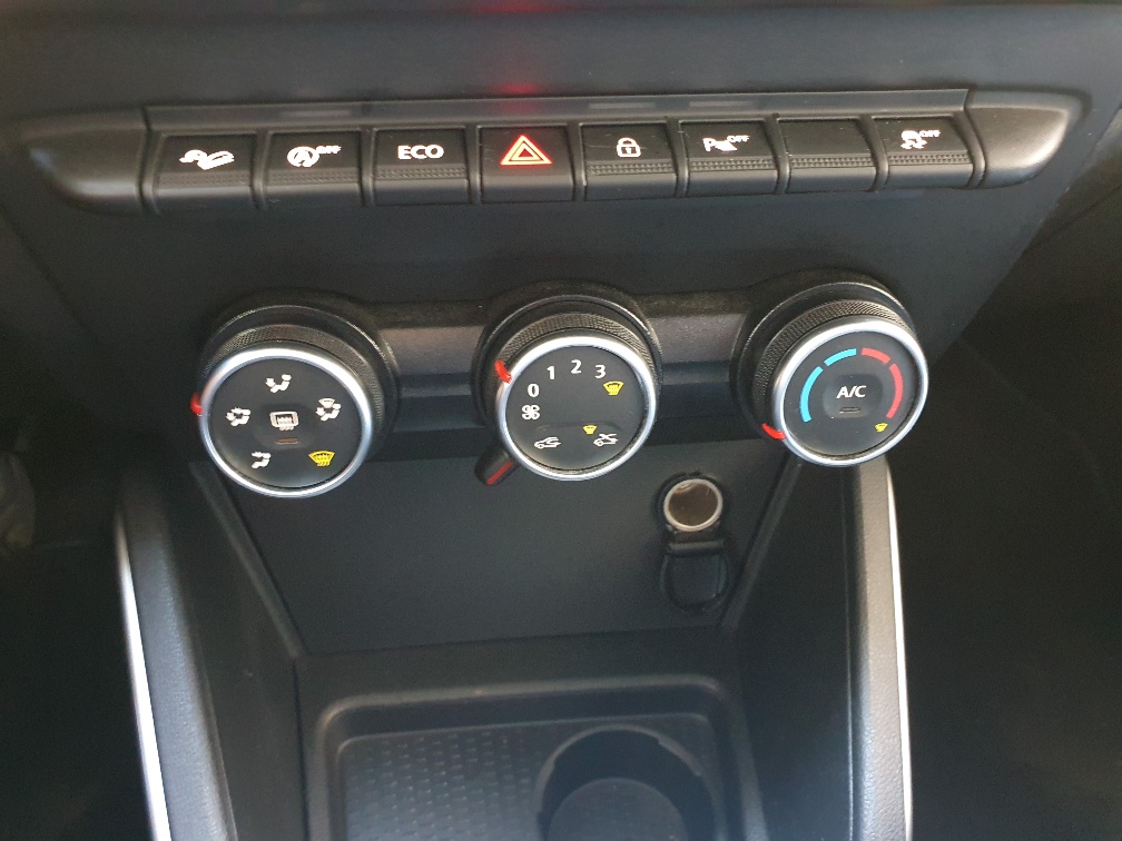 DACIA Duster Prestige 4x4-image-13